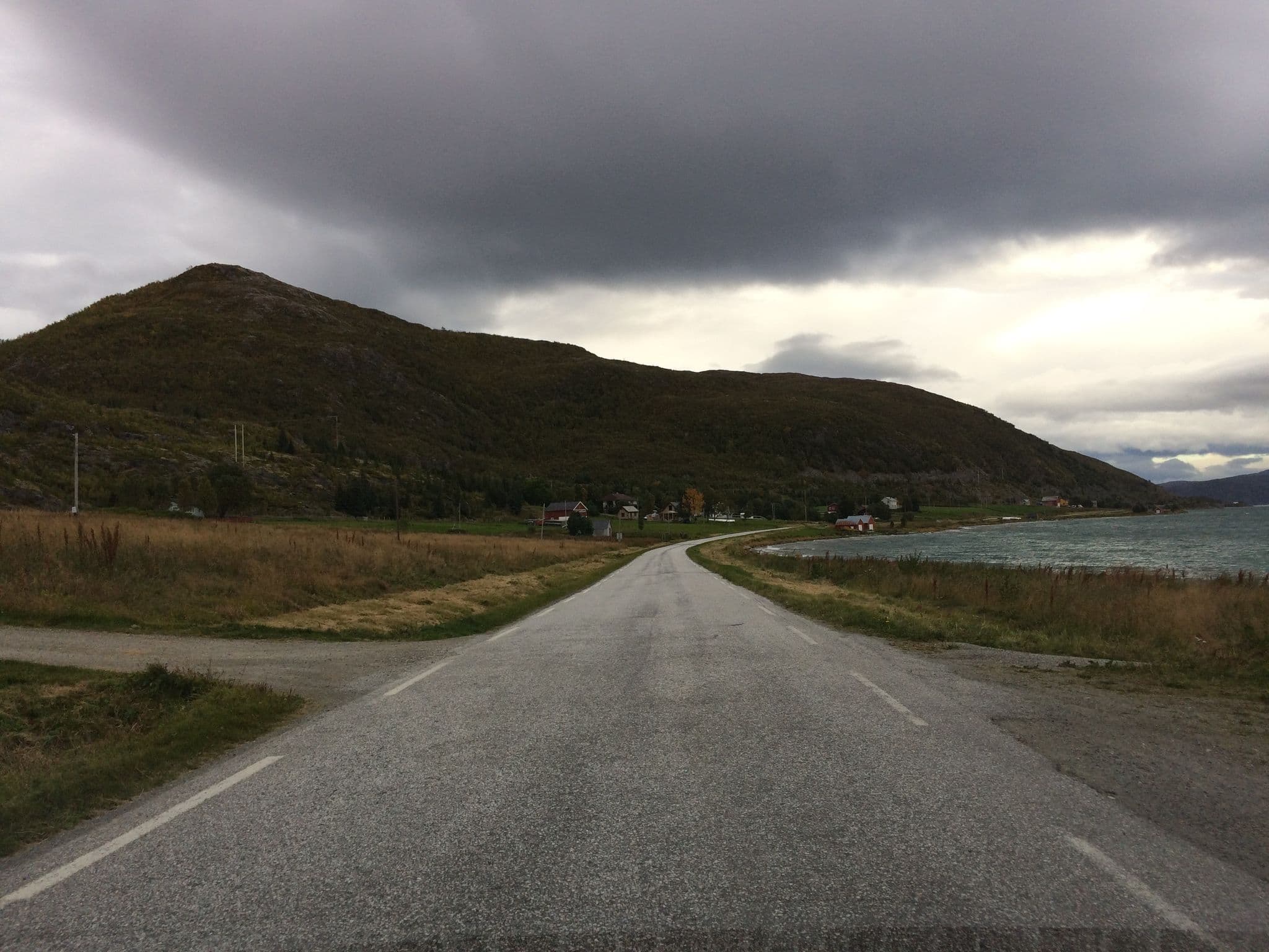 Street view near Buvik Sea Lodge, Lenvik — © peterleth (CC BY-SA · Mapillary)