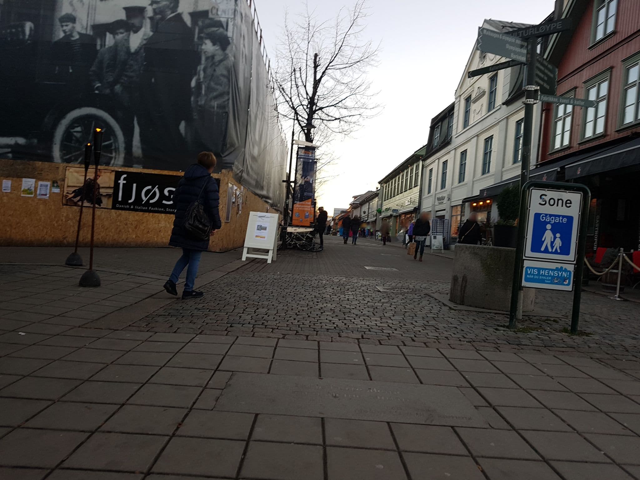 Street view near Scandic Victoria Lillehammer, Lillehammer — © pbb (CC BY-SA · Mapillary)