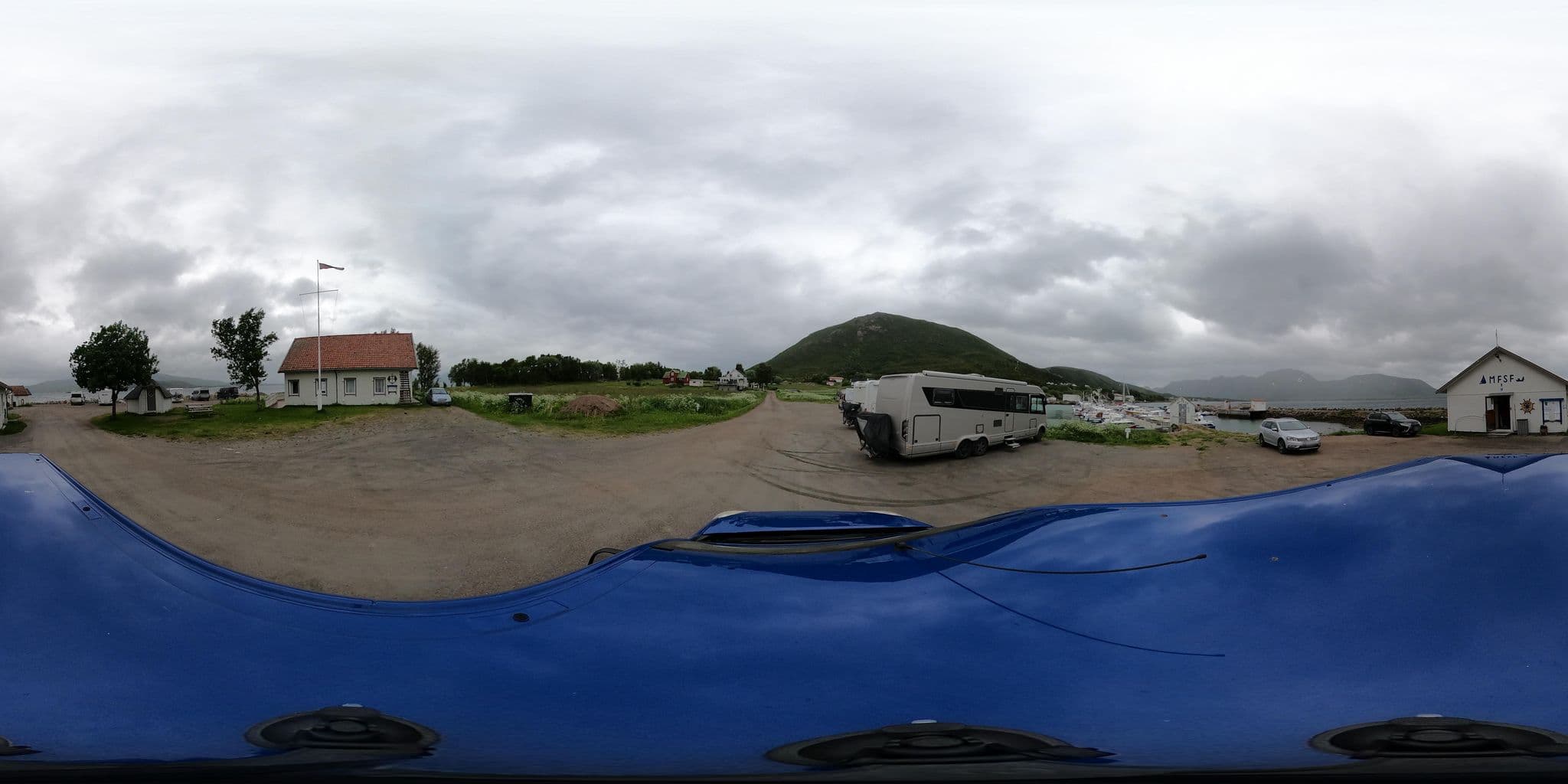 Street view near Maurnes småbåthavn, Sortland — © brla (CC BY-SA · Mapillary)