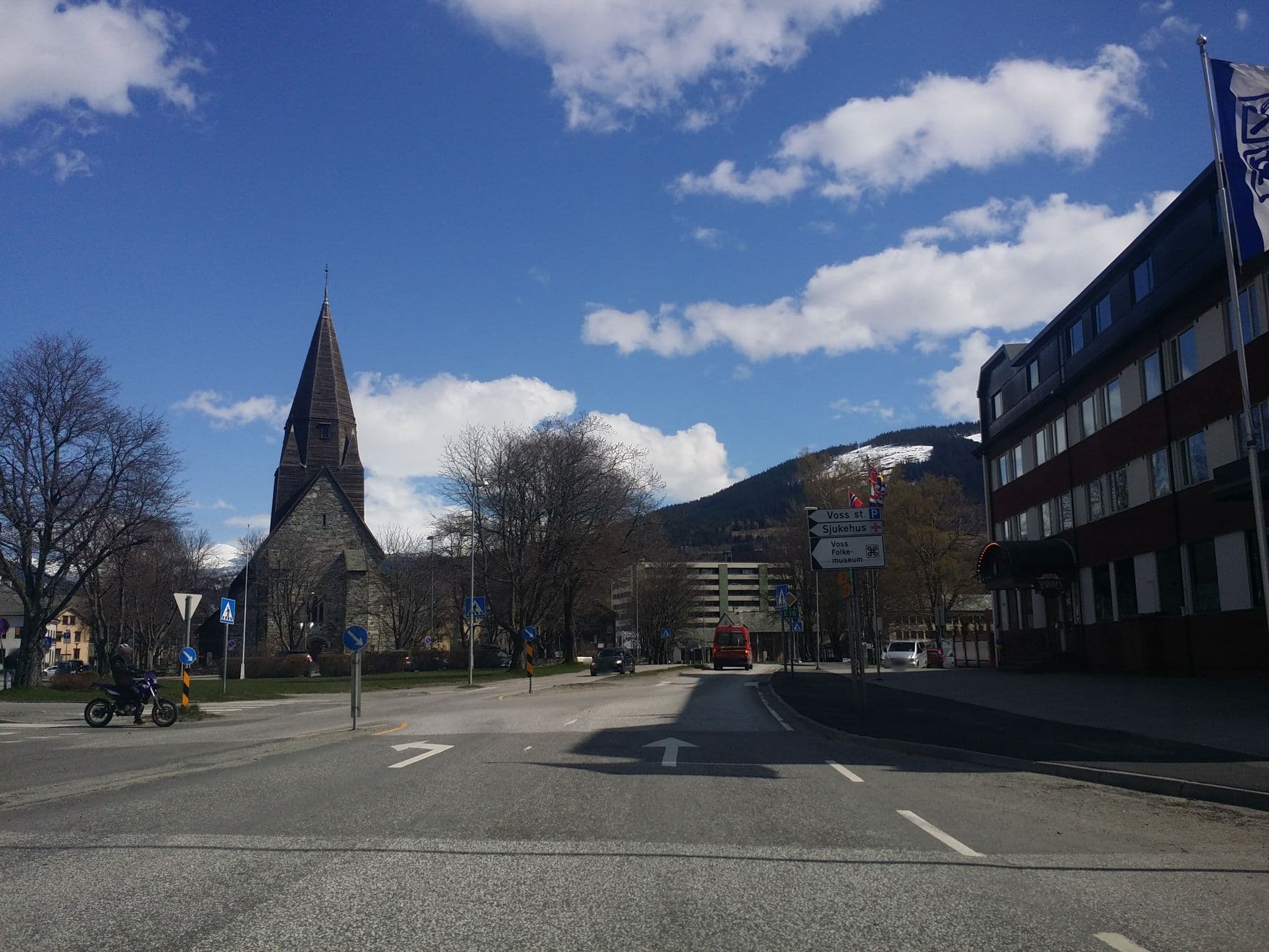 Street view near Park Hotel, Voss — © relet (CC BY-SA · Mapillary)