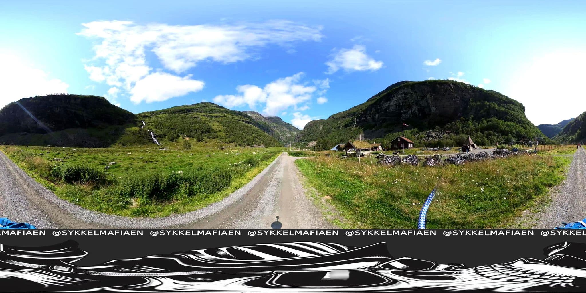 Street view near Rallerosa, Ulvik — © Sykkelmafiaen (CC BY-SA · Mapillary)