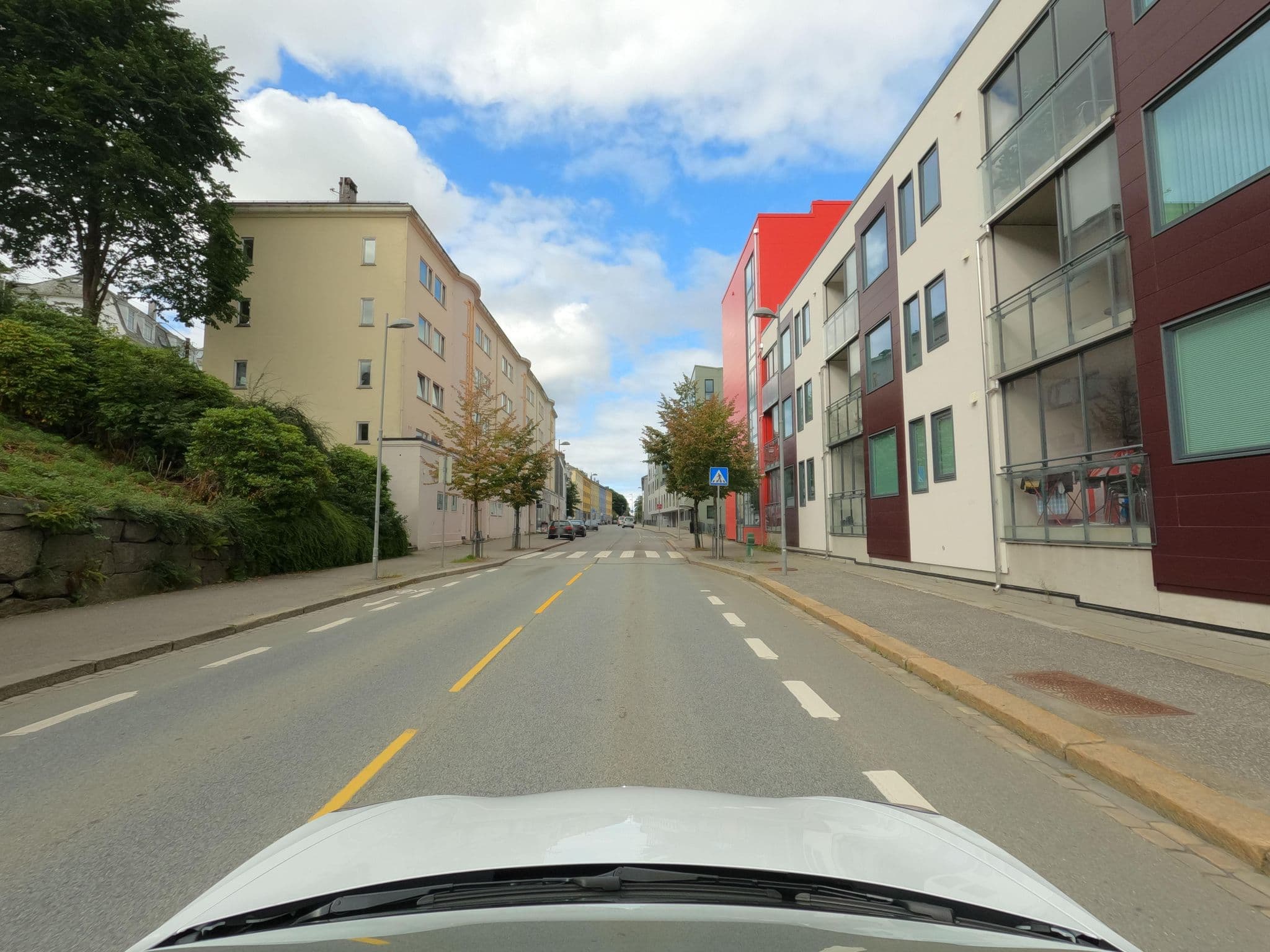 Street view near Modern apartment in the center of Bergen, Bergen — © catoandersen (CC BY-SA · Mapillary)