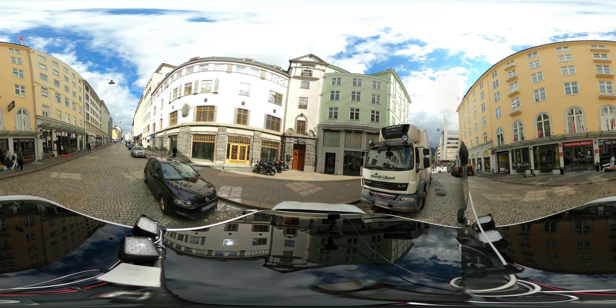 Street view near Hotell No.13, Bergen — © catoandersen (CC BY-SA · Mapillary)