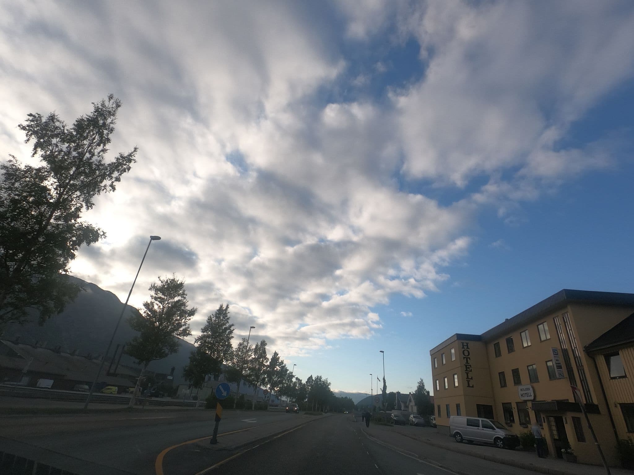 Street view near Mosjøen Hotell, Mosjøen — © sigtill (CC BY-SA · Mapillary)