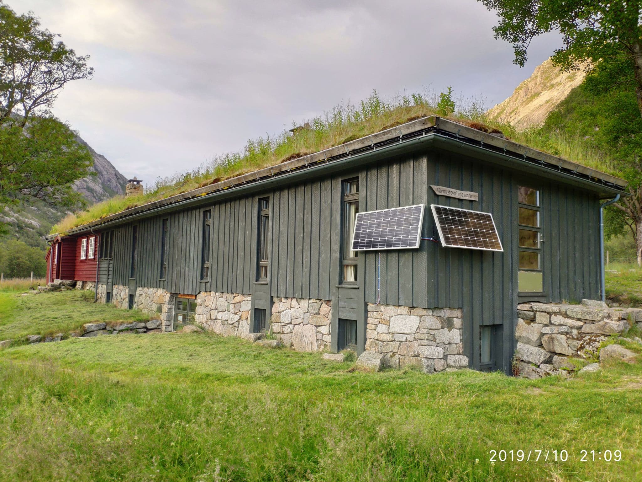 Street view near Mån, Oltedal — © km2bp (CC BY-SA · Mapillary)