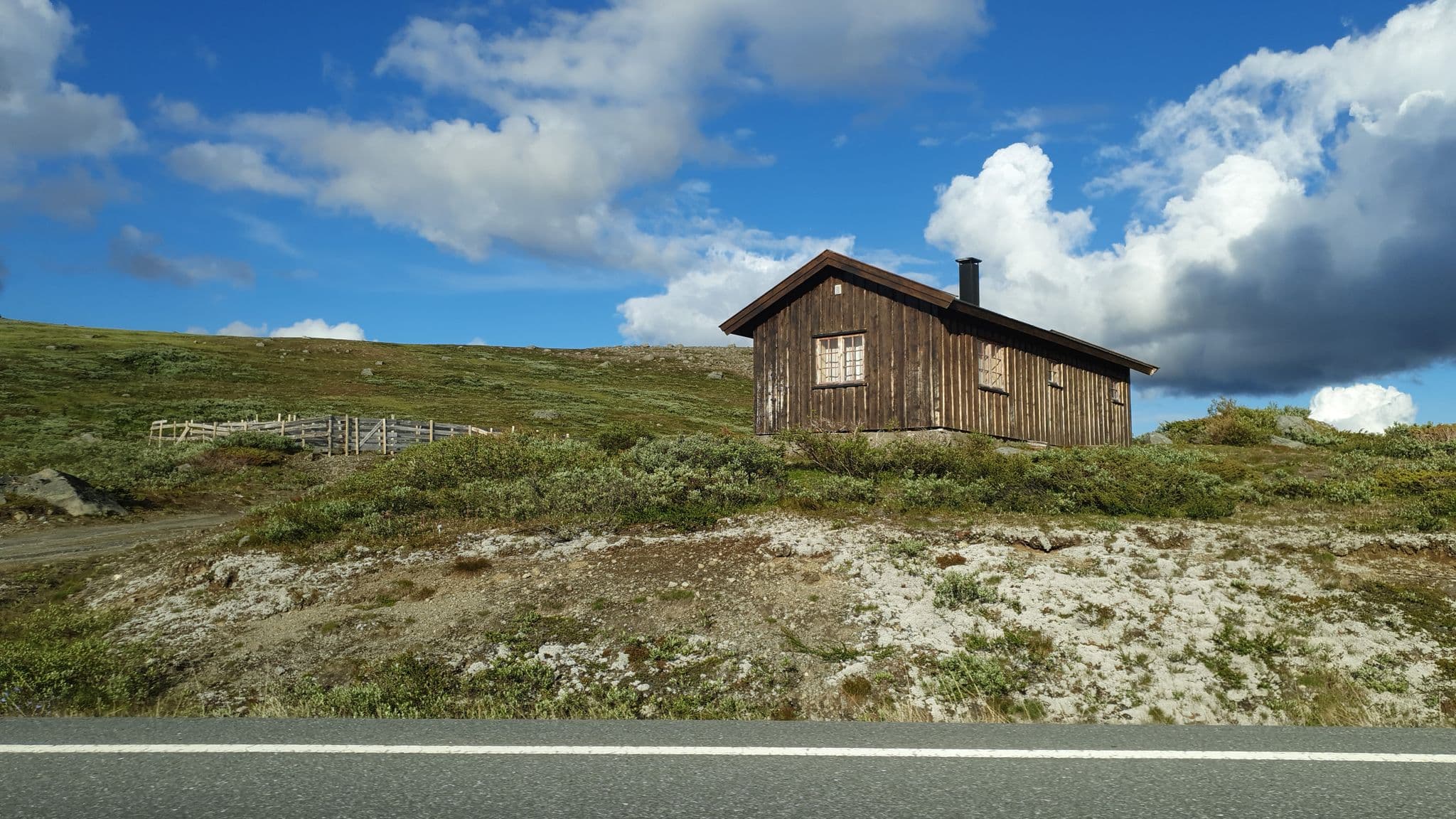 Street view near Telegrafbue, Vang — © pbb (CC BY-SA · Mapillary)