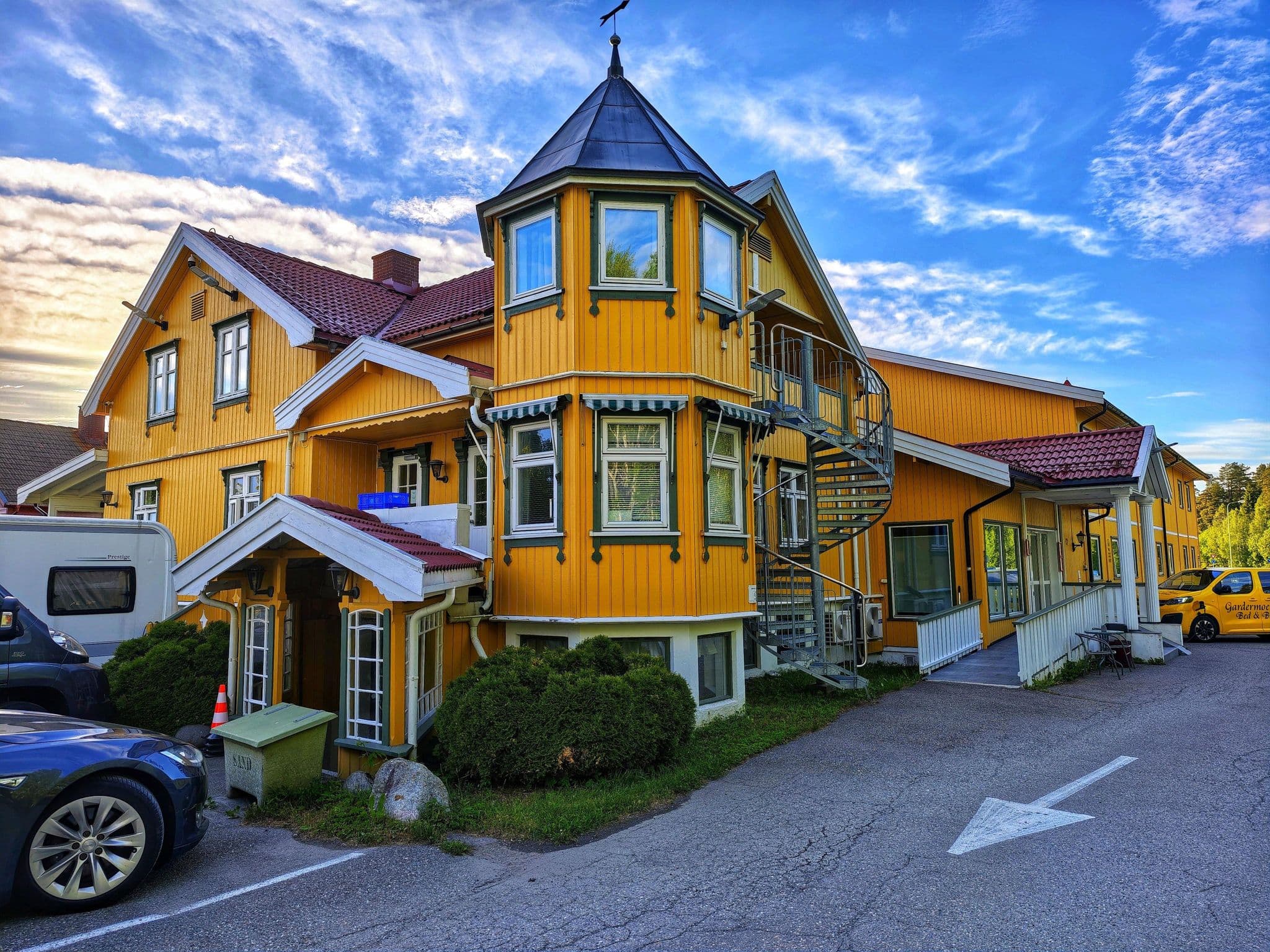Street view near Gardermoen Hotel Bed & Breakfast, Maura — © km2bp (CC BY-SA · Mapillary)