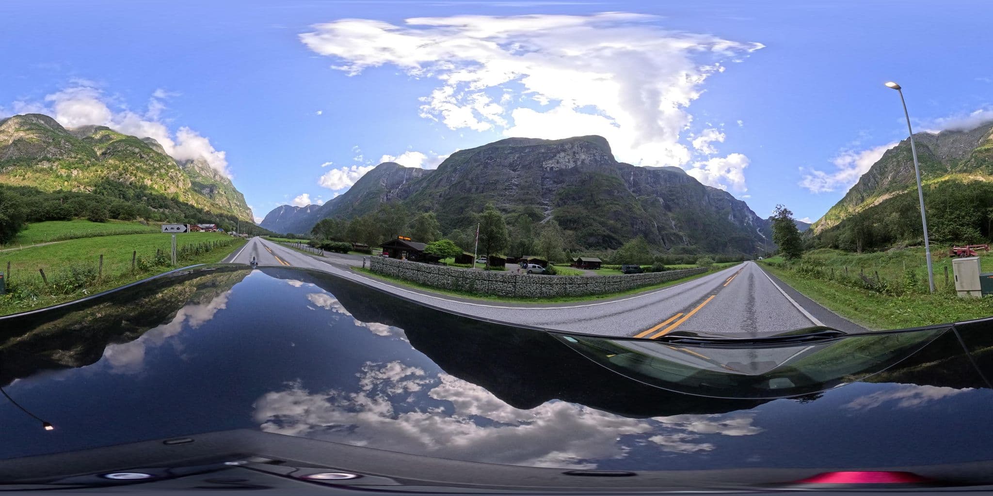 Street view near Reception;Vang Camping, Vik — © yannakis (CC BY-SA · Mapillary)