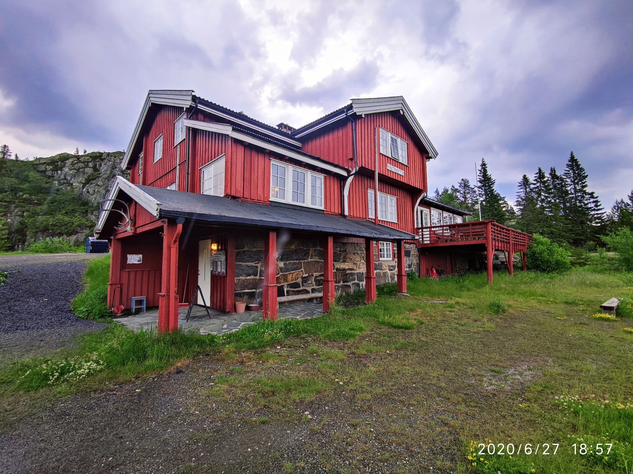 Street view near Knutehytta, Kongsberg — © km2bp (CC BY-SA · Mapillary)