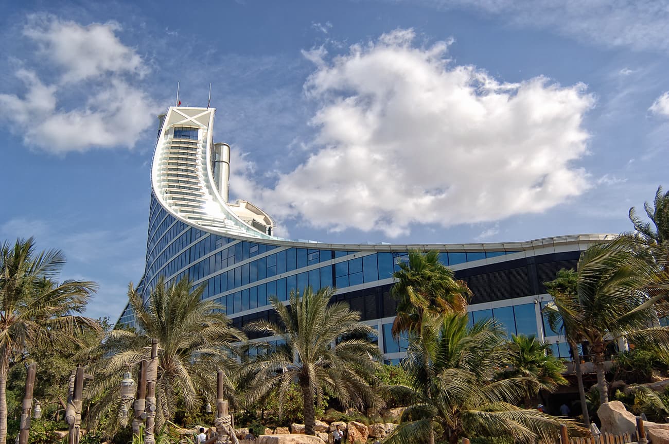Jumeirah Beach Hotel — photo via Wikimedia Commons