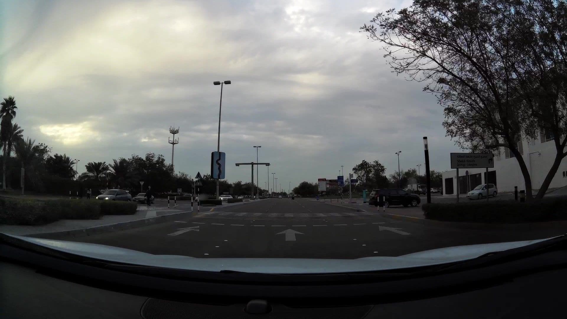 Street view near Al Ain Palace Hotel, Abu Dhabi — © kaartcam (CC BY-SA · Mapillary)