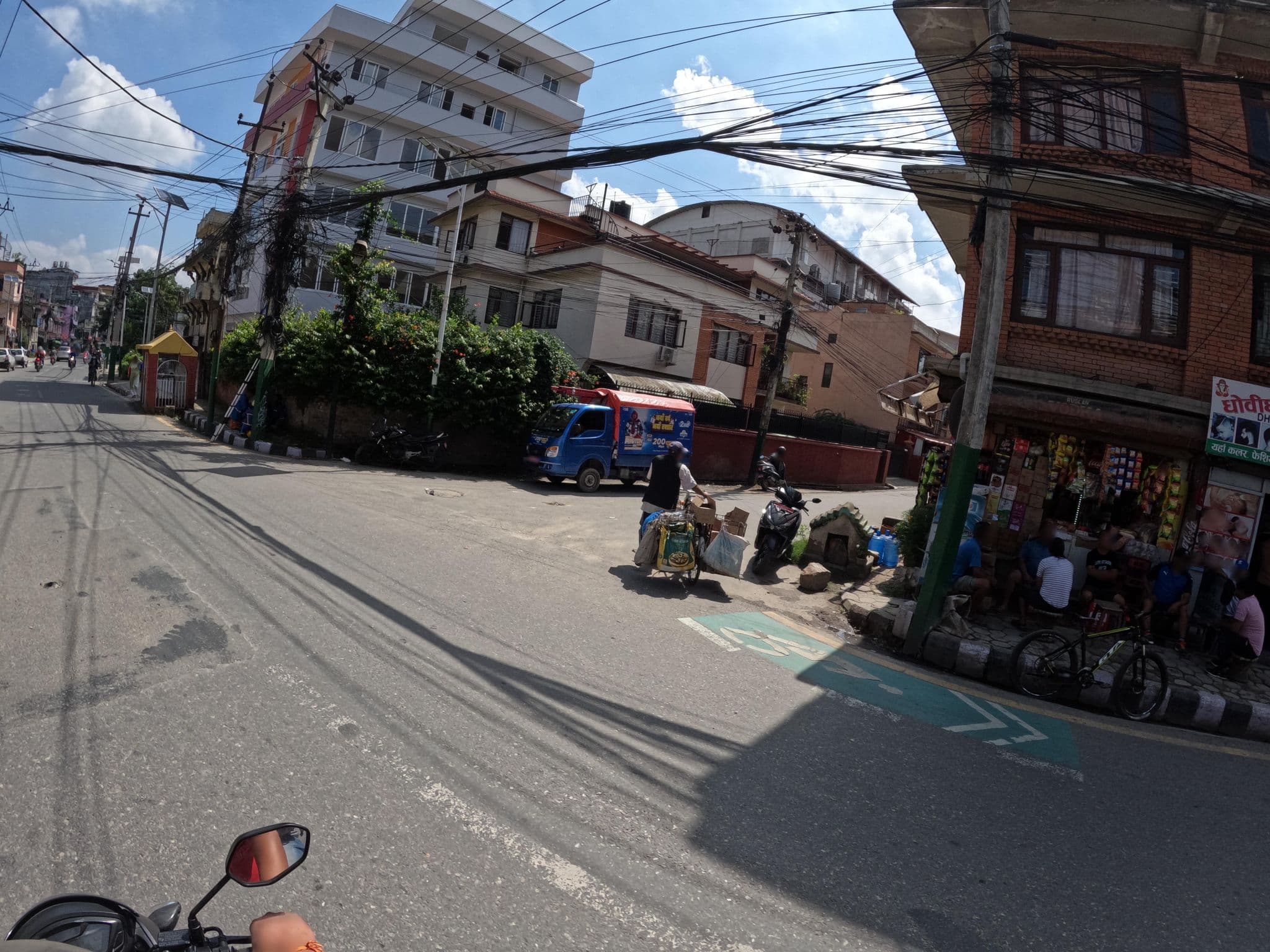 Street view near Frienship hostel, Pātan