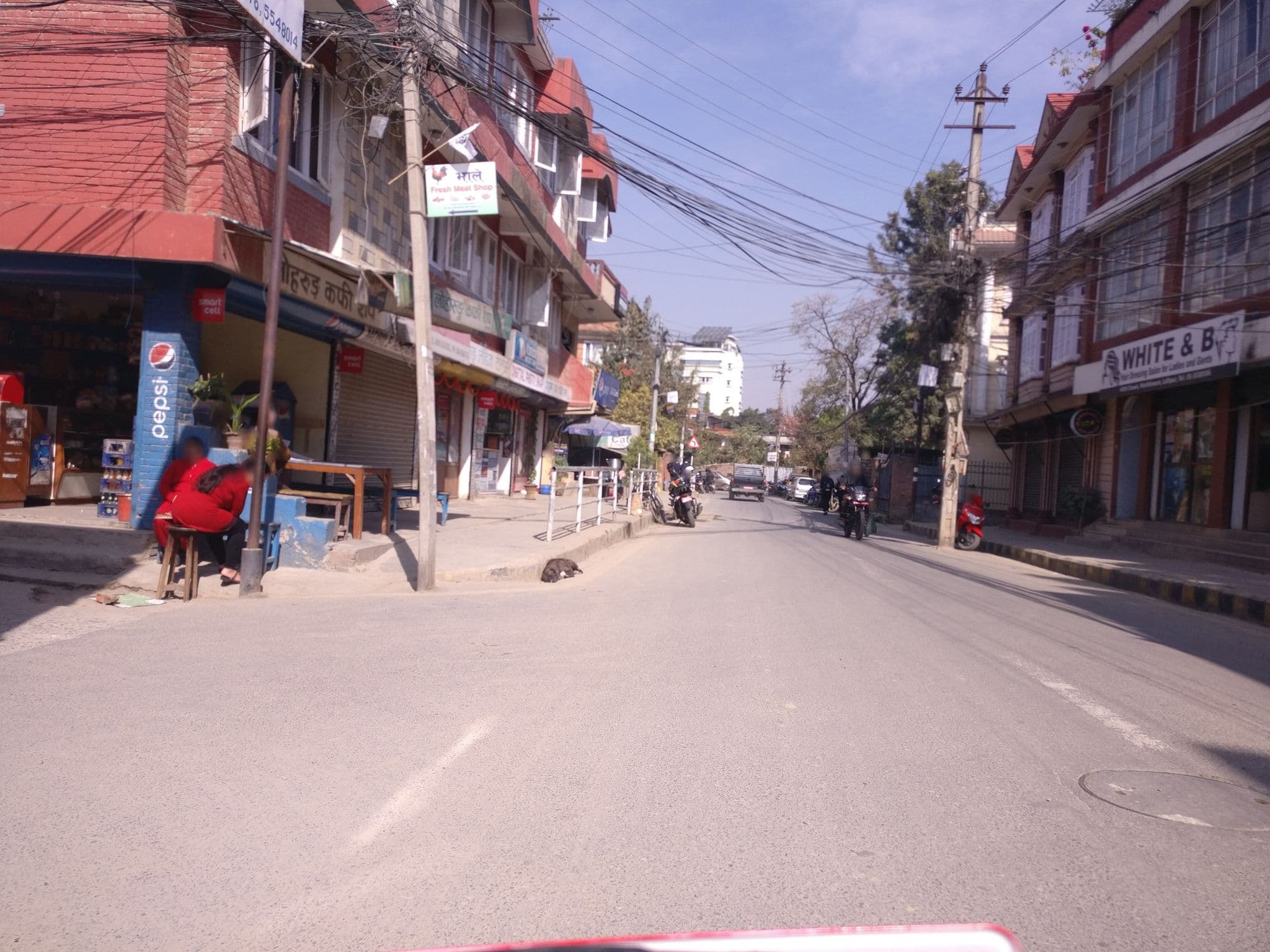 Street view near Namaste Ladies Hostel, Pātan