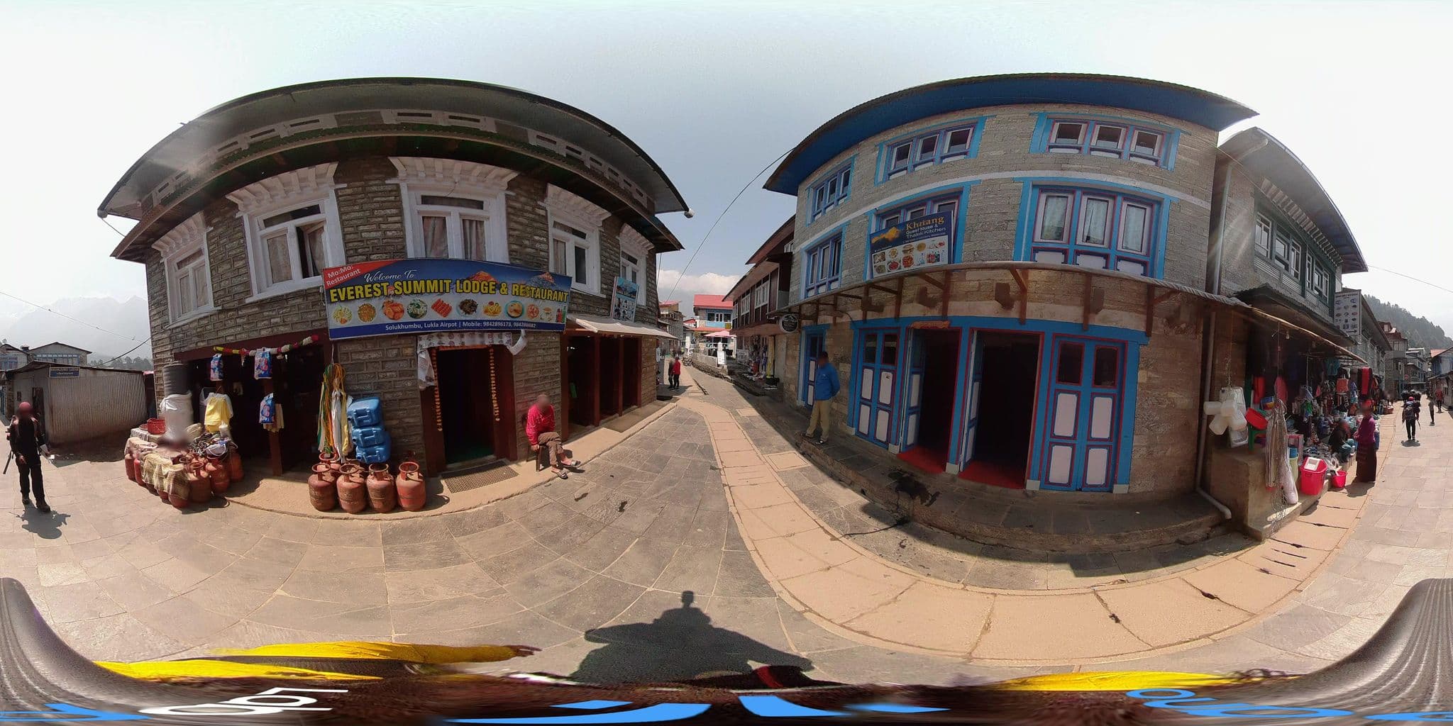 Street view near Sunrise Lodge, Namche Bazaar