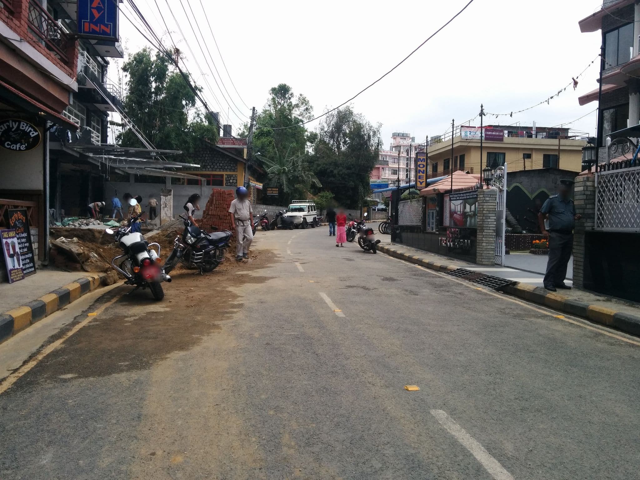 Street view near Travel Inn, Pokhara