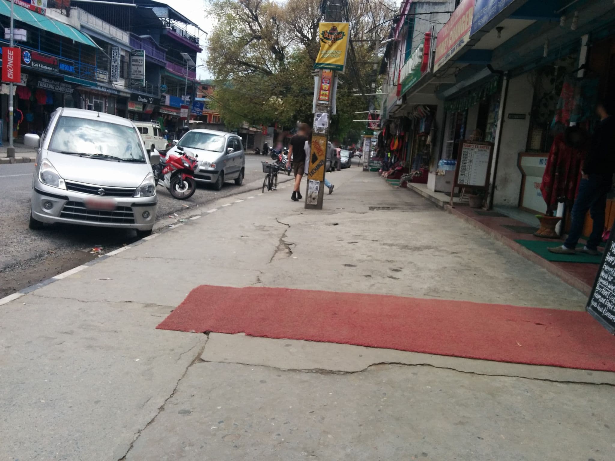 Street view near Mountain Top, Pokhara