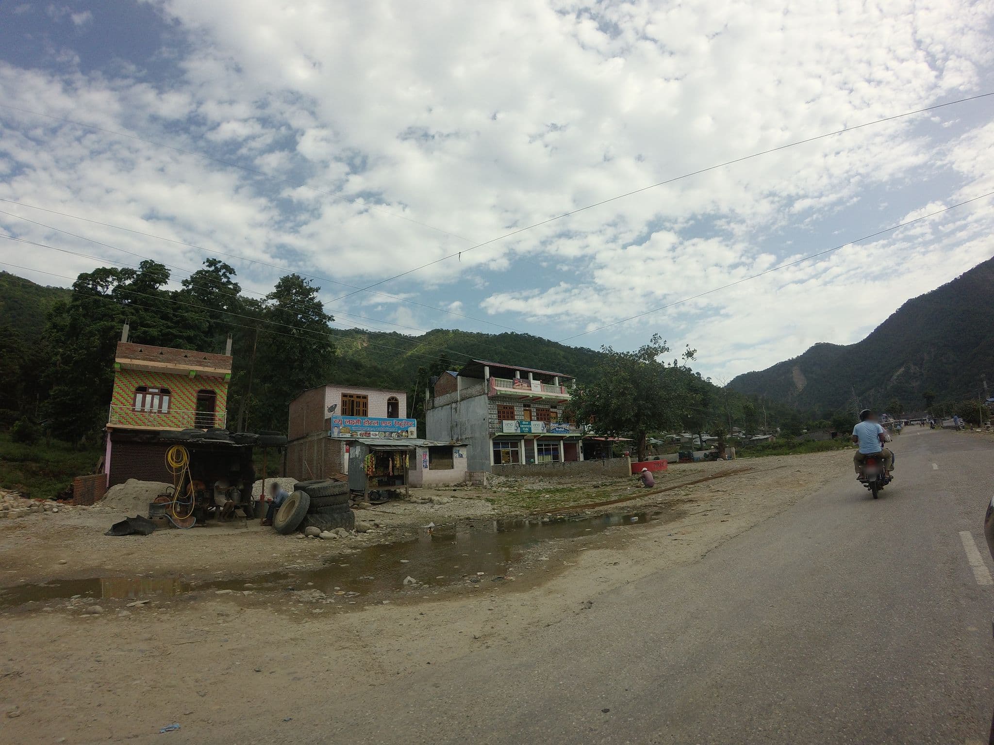 Street view near Paradise Hotel, Ṭikāpur — © nirabpudasaini (CC BY-SA · Mapillary)