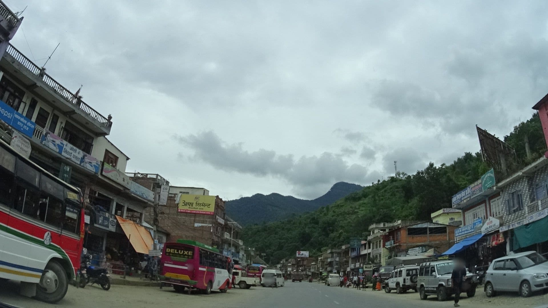 Street view near Hotel Kusum and Lodge, Besisahar