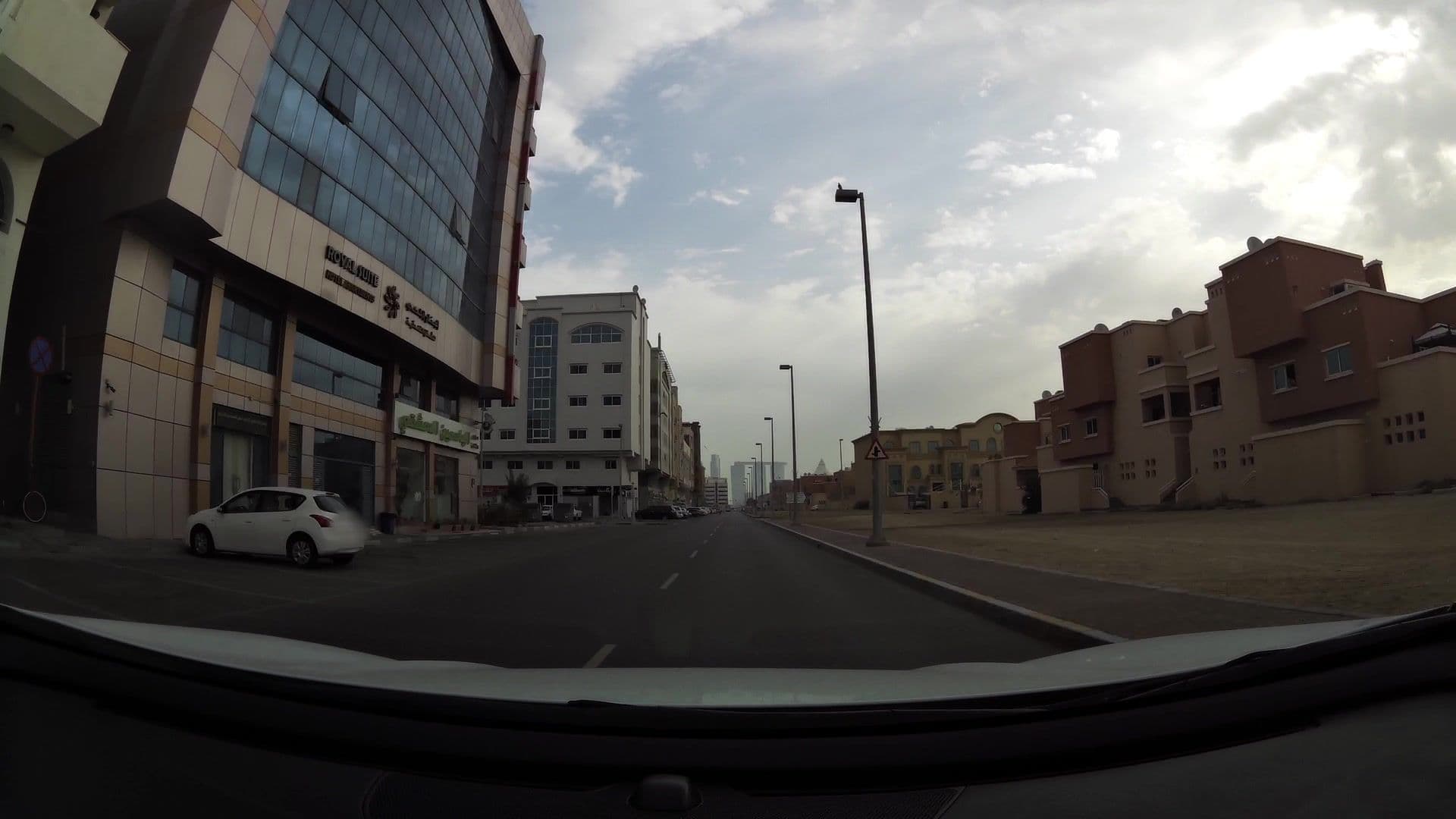 Street view near Royal Suite, Abu Dhabi — © kaartcam (CC BY-SA · Mapillary)