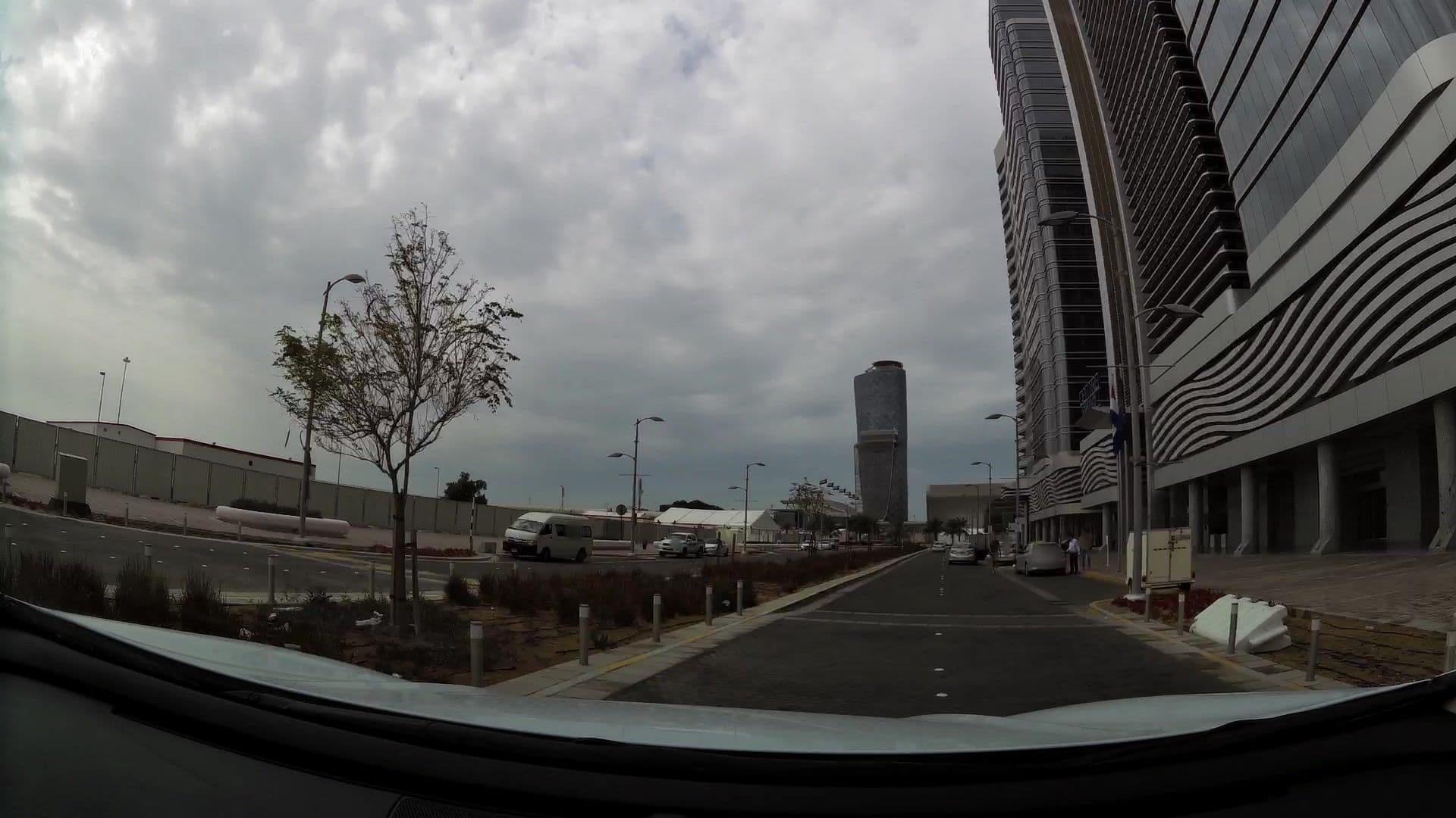 Street view near Centro Capital Centre, Abu Dhabi — © kaartcam (CC BY-SA · Mapillary)