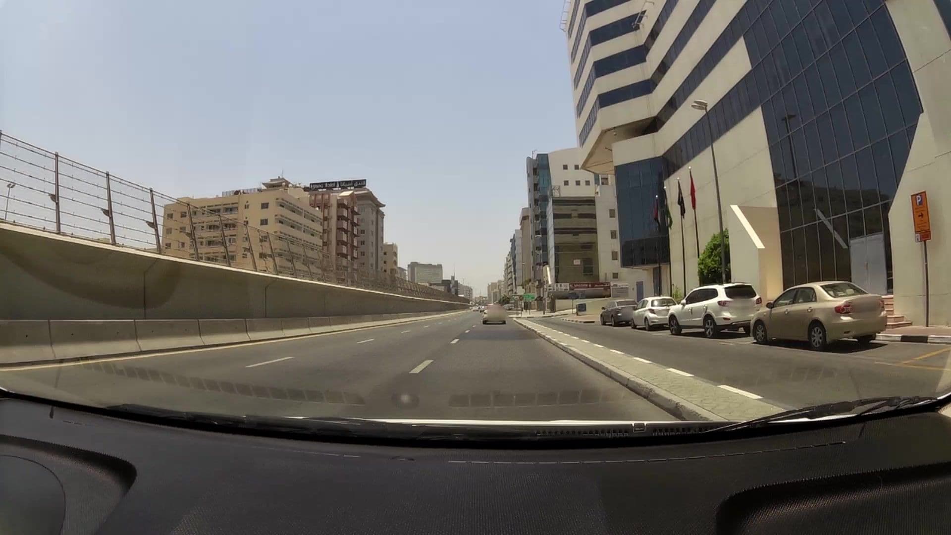 Street view near Crown Plaza Hotel, Al Muteena — © kaartcam (CC BY-SA · Mapillary)