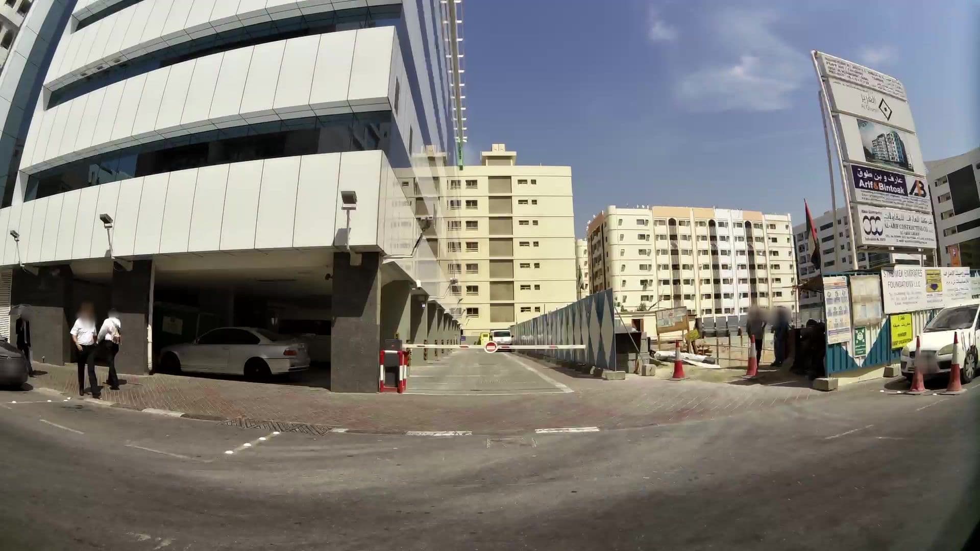 Street view near Holiday Inn, Būr Sa‘īd — © kaartcam (CC BY-SA · Mapillary)