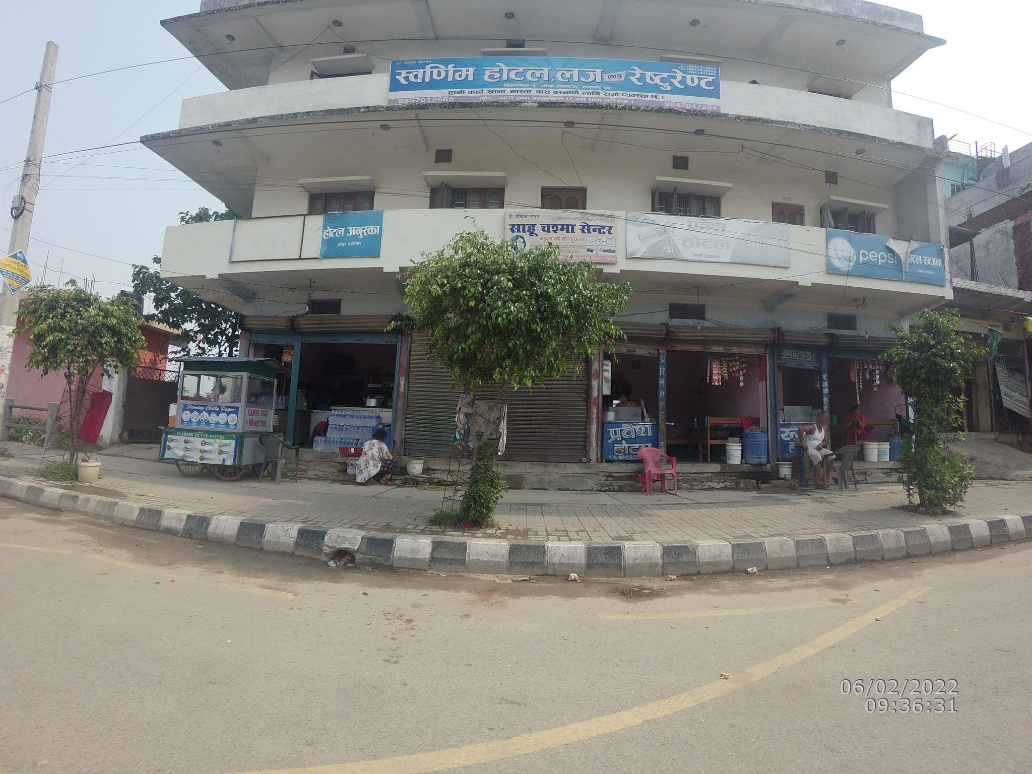 Street view near Hotel anuska, Siddharthanagar — © gauravparajuli09 (CC BY-SA · Mapillary)