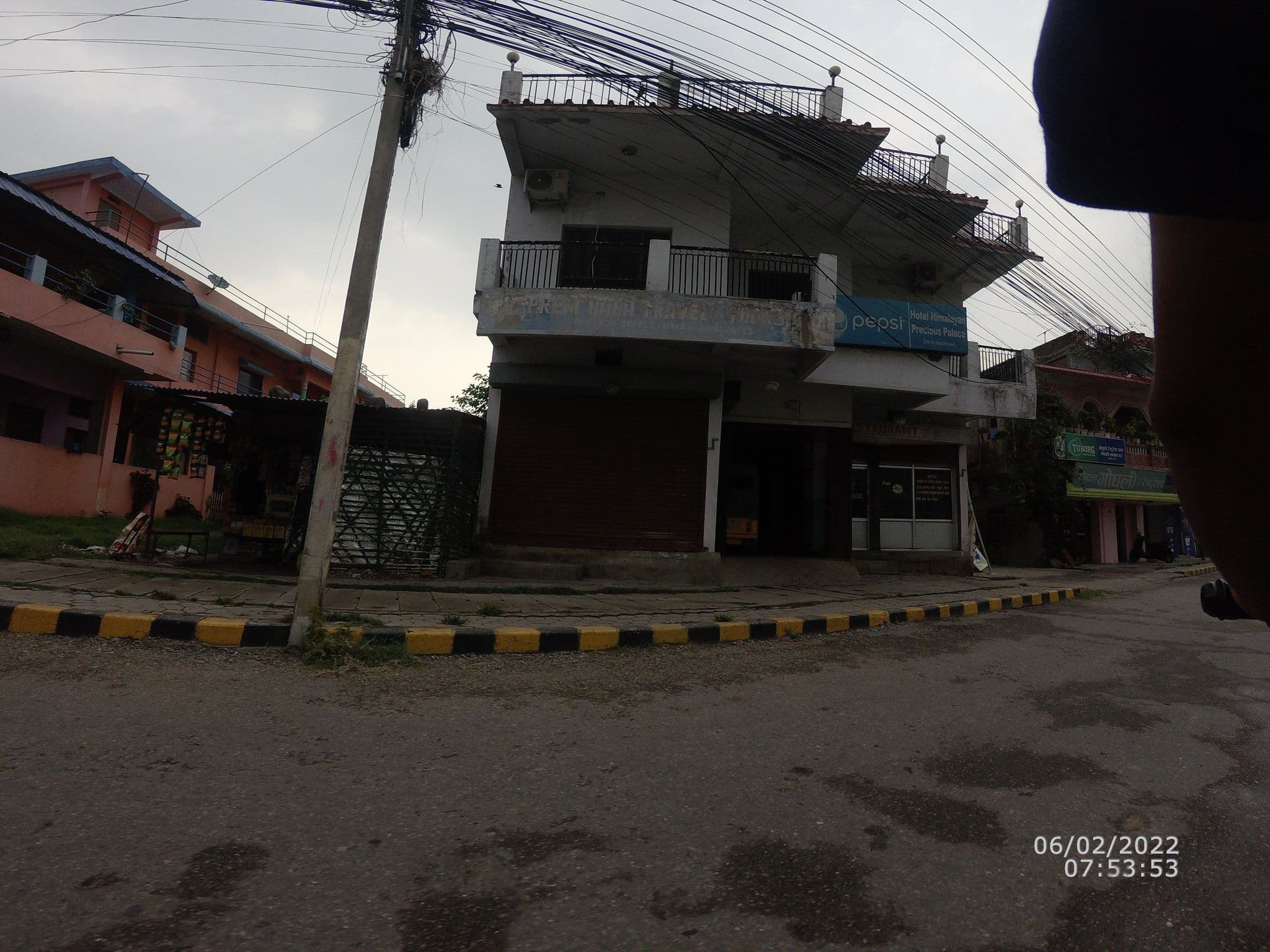 Street view near Hotel Himalayan Precious Palace, Siddharthanagar — © gauravparajuli09 (CC BY-SA · Mapillary)