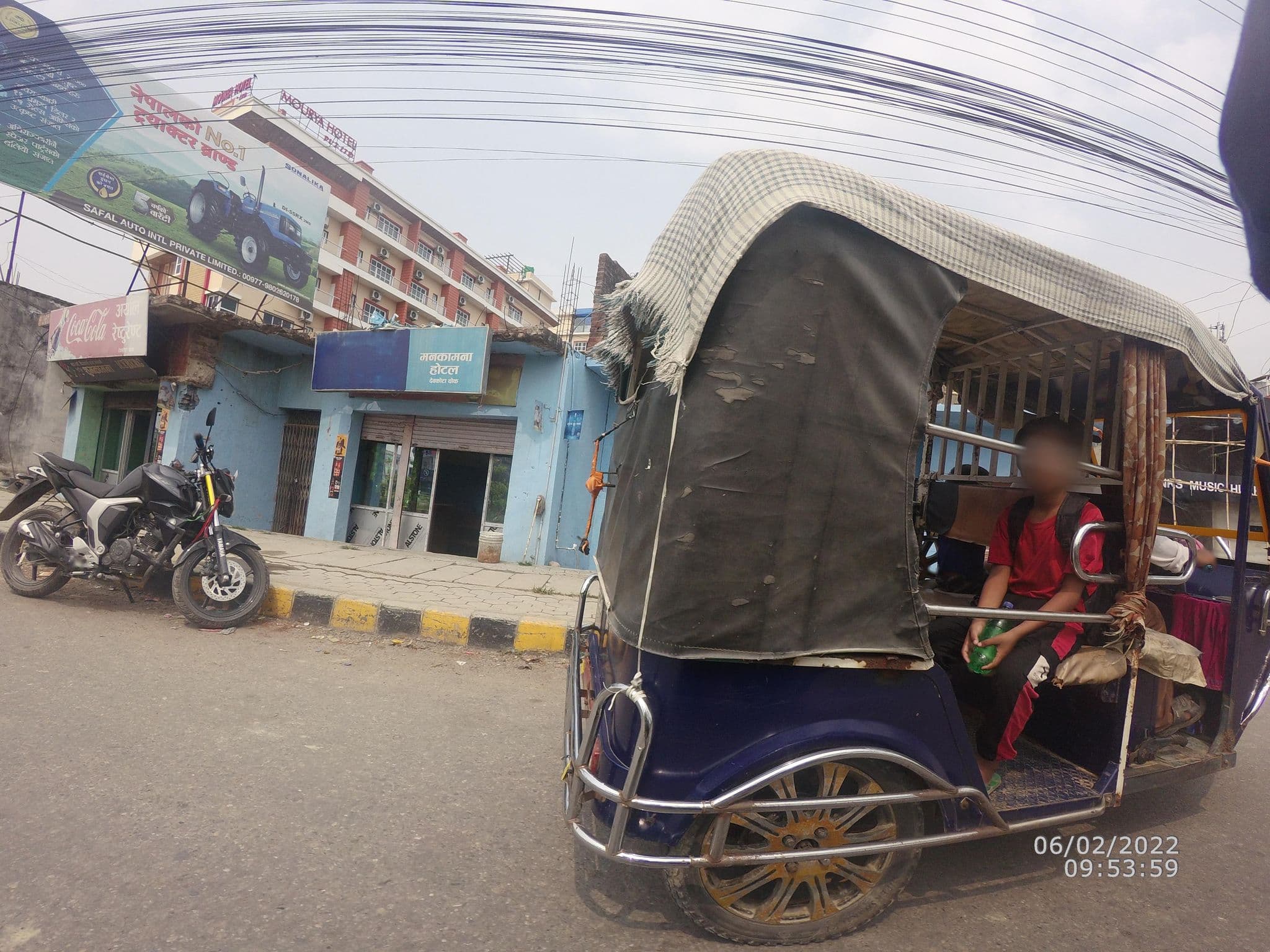 Street view near Manakamana Hotel, Siddharthanagar — © gauravparajuli09 (CC BY-SA · Mapillary)