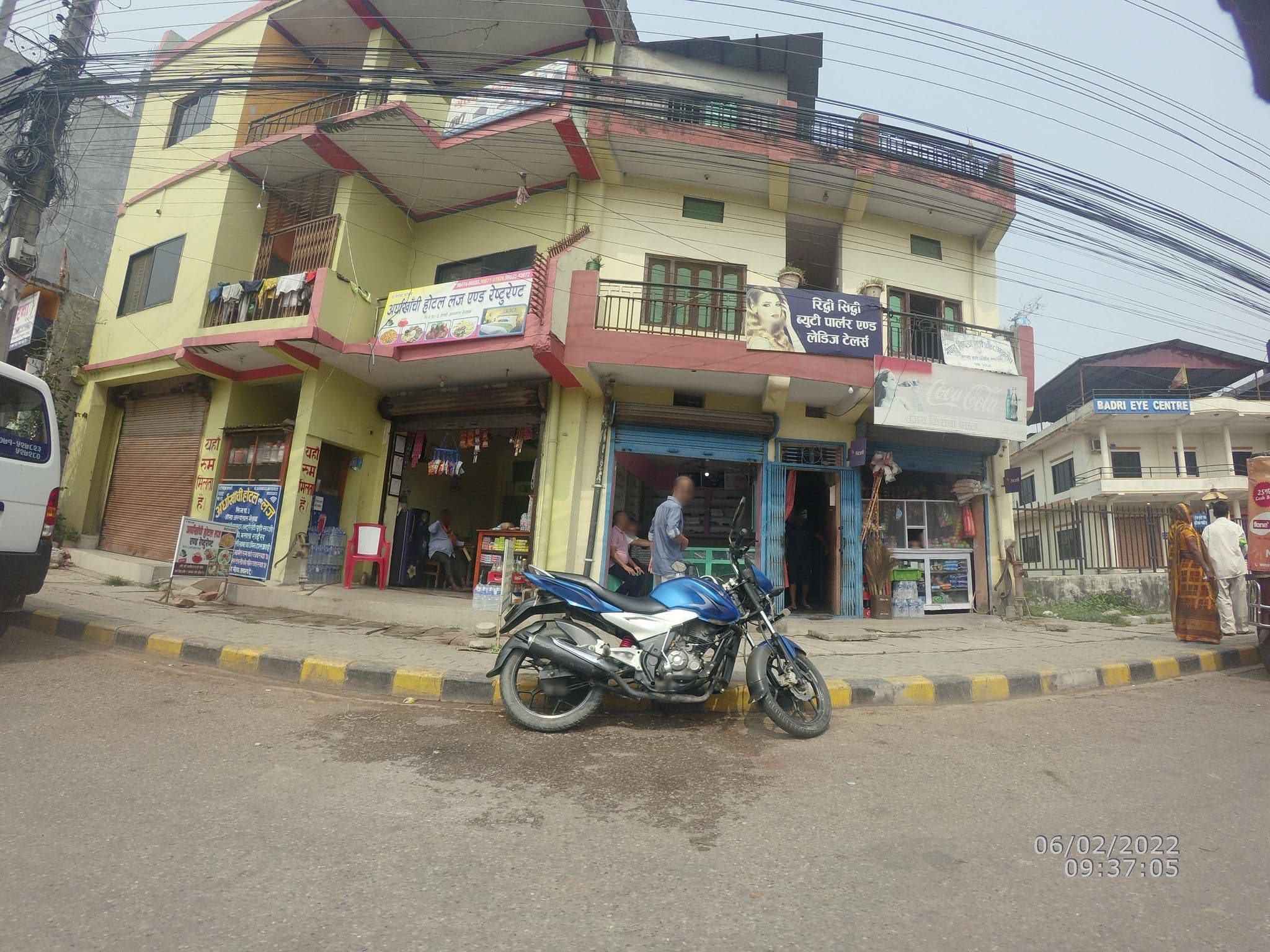 Street view near Arghakhanchi Hotel Lodge and Restaurant, Siddharthanagar — © gauravparajuli09 (CC BY-SA · Mapillary)