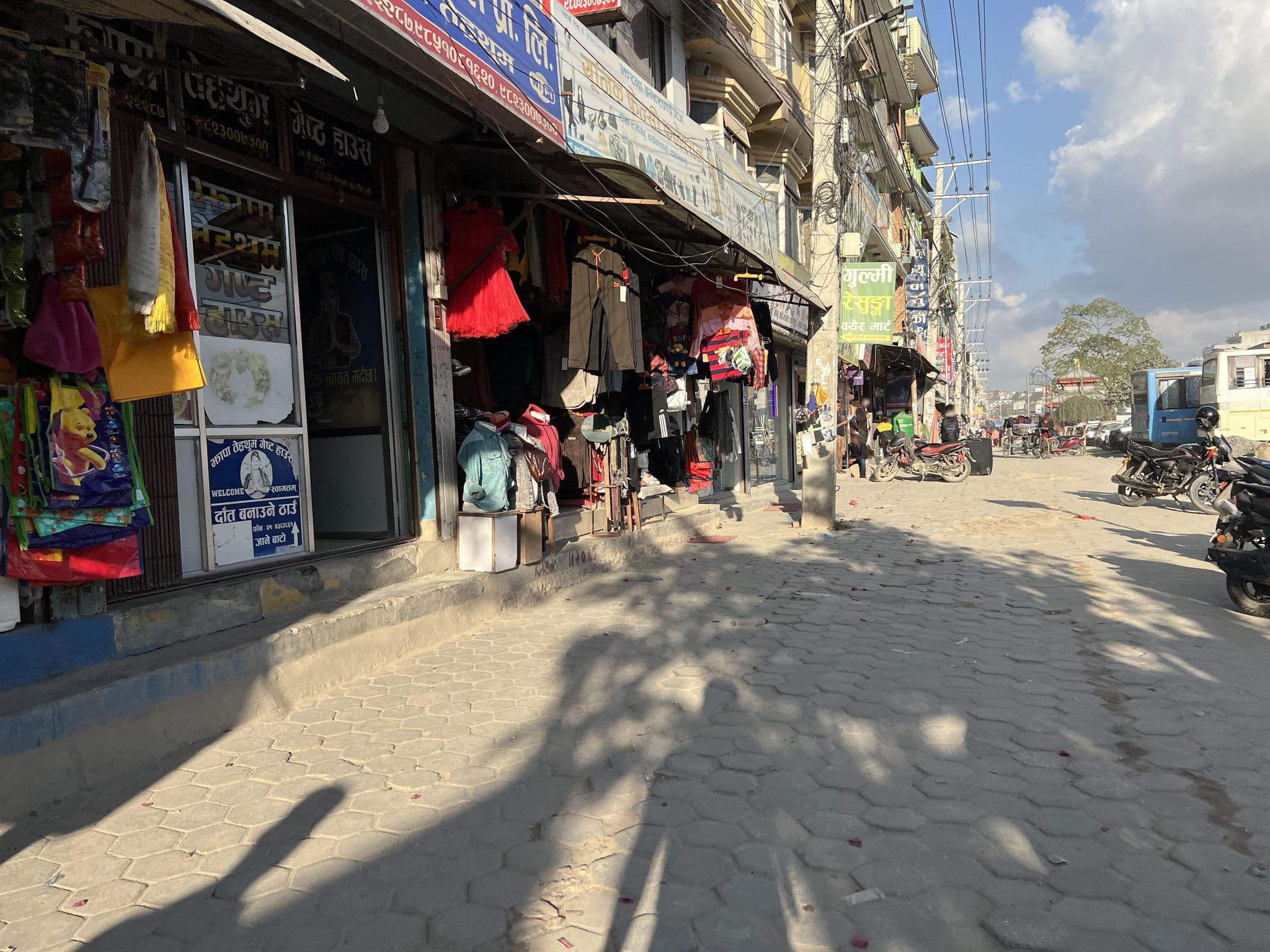 Street view near Barahi Pokhara Guest House, Kathmandu