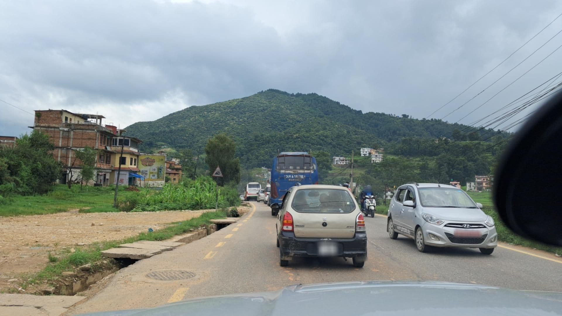 Street view near Lama Hotel, Banepā — © roadroid (CC BY-SA · Mapillary)