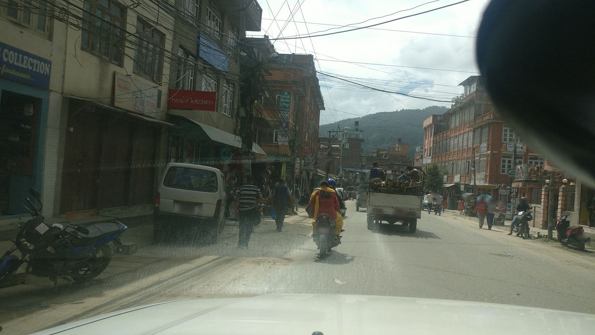 Street view near Hotal Satyam, Banepā — © roadroid (CC BY-SA · Mapillary)