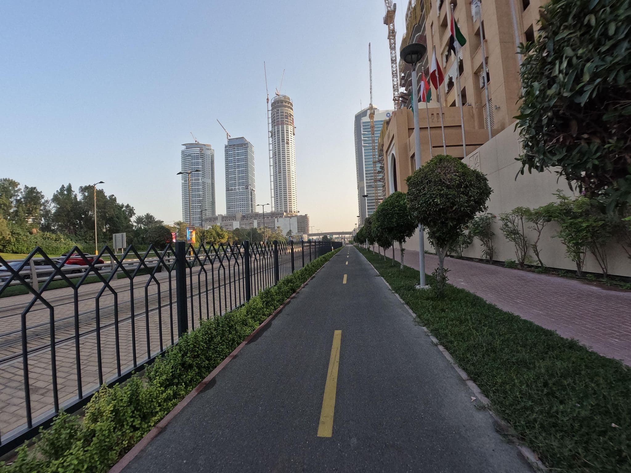 Street view near Arjaan By Rotana Hotel Apartments, Dubai Internet City — © countzero5 (CC BY-SA · Mapillary)