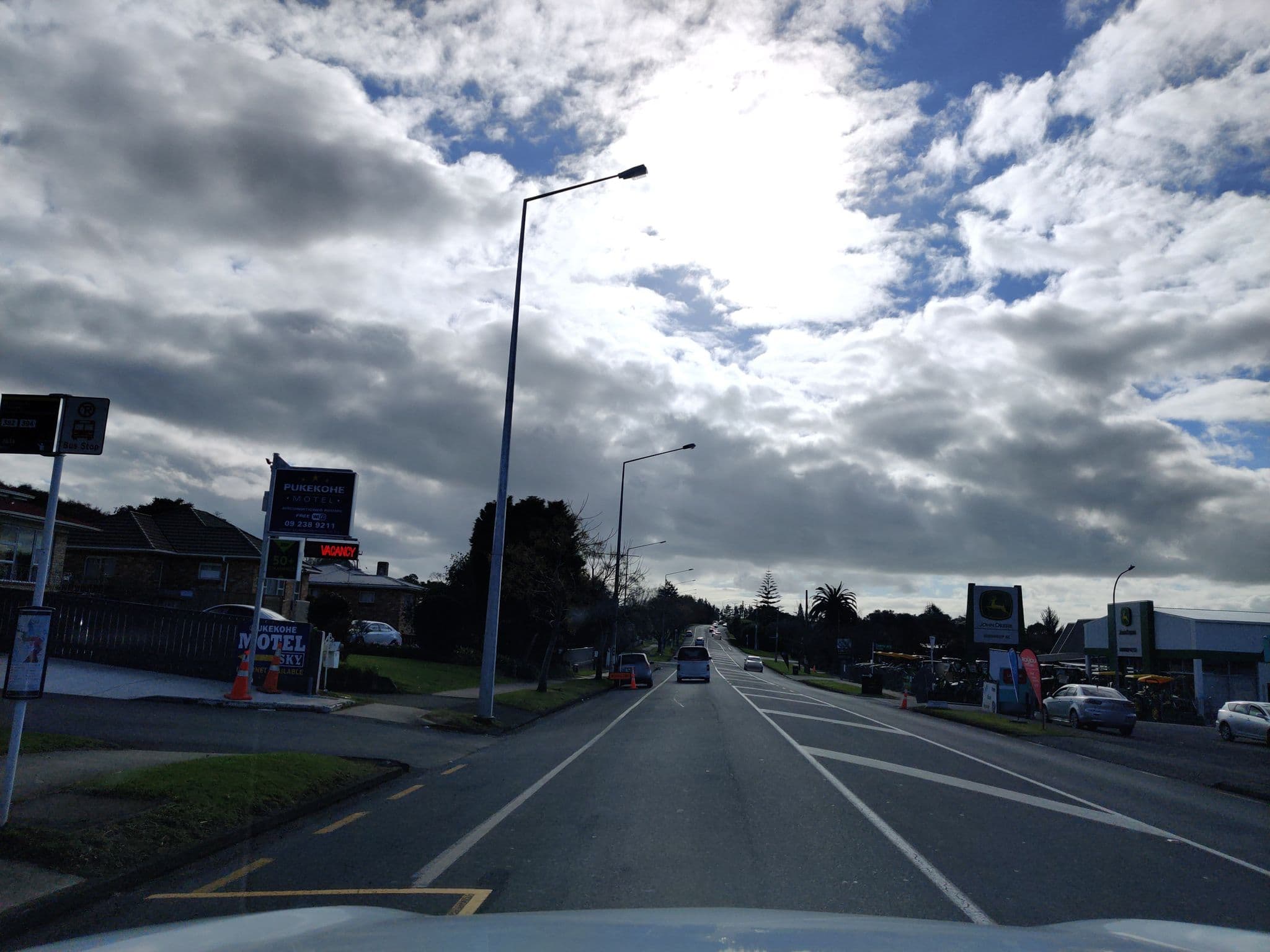 Street view near Pukekohe Motel, Pukekohe East — © elphix (CC BY-SA · Mapillary)