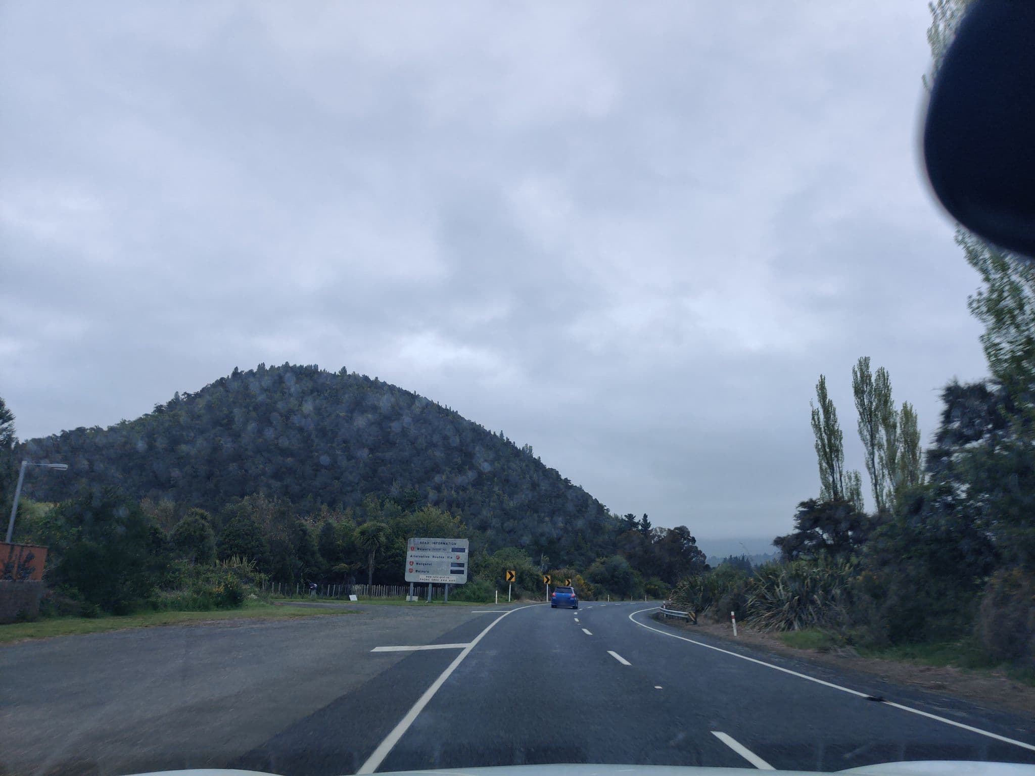 Street view near Oasis Motel and Holiday Park, Turangi — © elphix (CC BY-SA · Mapillary)