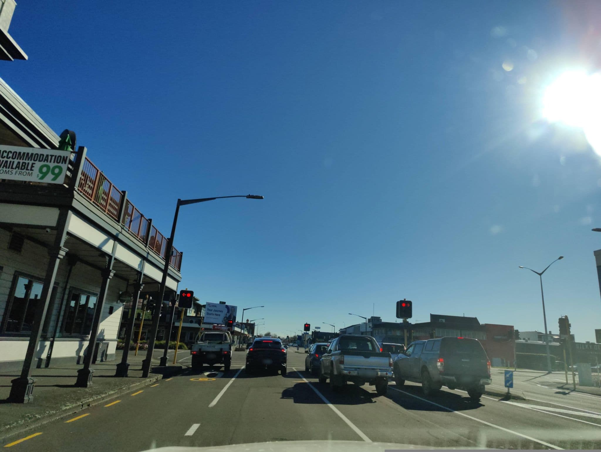 Street view near The Empire Hotel, Palmerston North — © elphix (CC BY-SA · Mapillary)