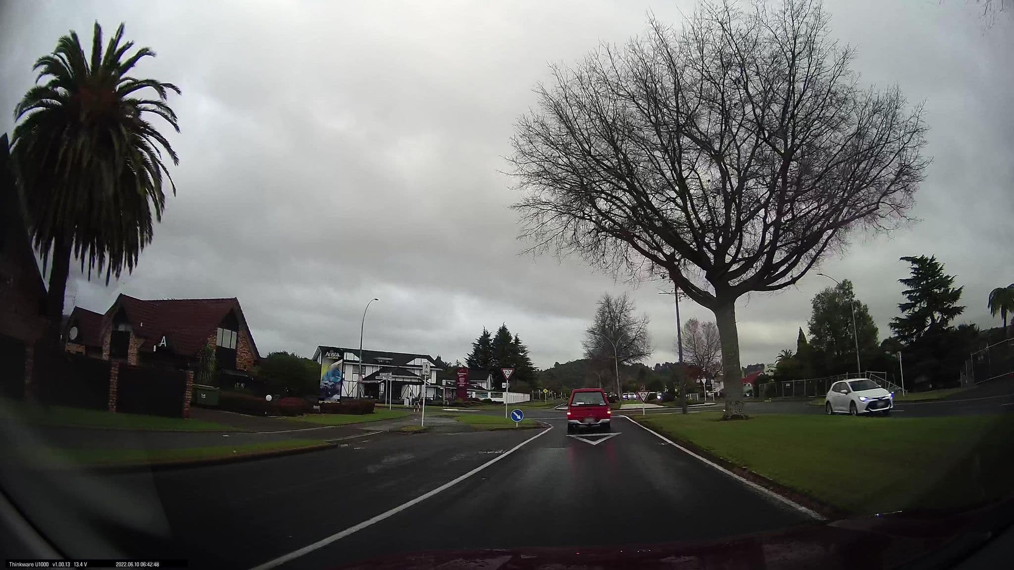 Street view near Arista of Rotorua, Victoria — © maxim752 (CC BY-SA · Mapillary)