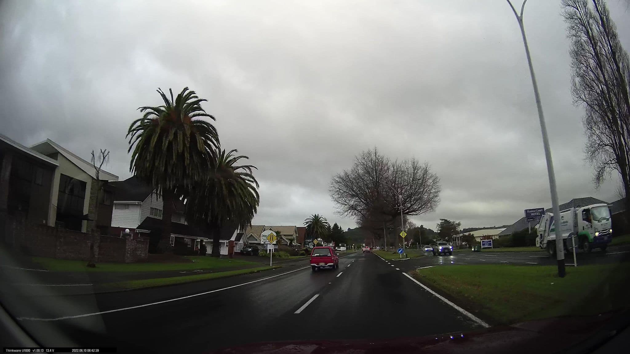 Street view near Stay284, Victoria — © maxim752 (CC BY-SA · Mapillary)