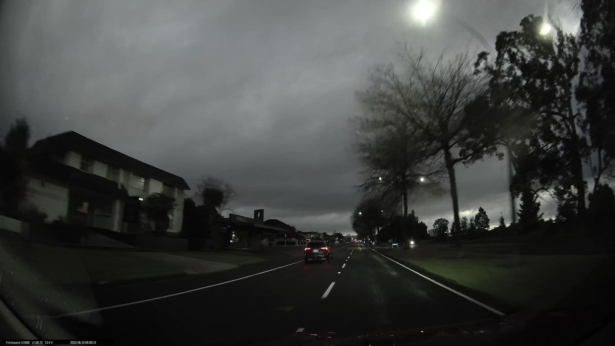 Street view near Thermal Oak Motel, Victoria — © maxim752 (CC BY-SA · Mapillary)