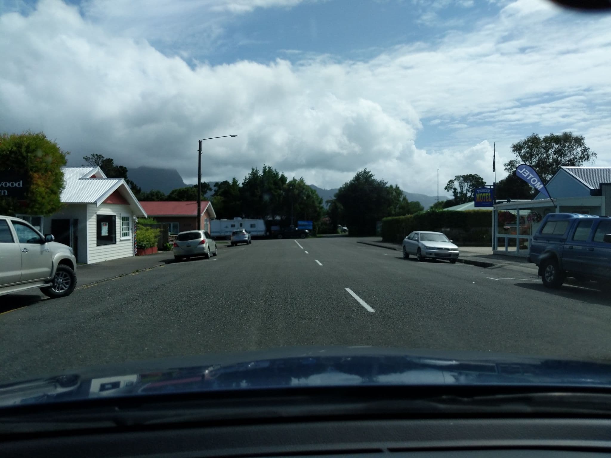 Street view near Pioneer Motels, Takaka — © htcltd (CC BY-SA · Mapillary)
