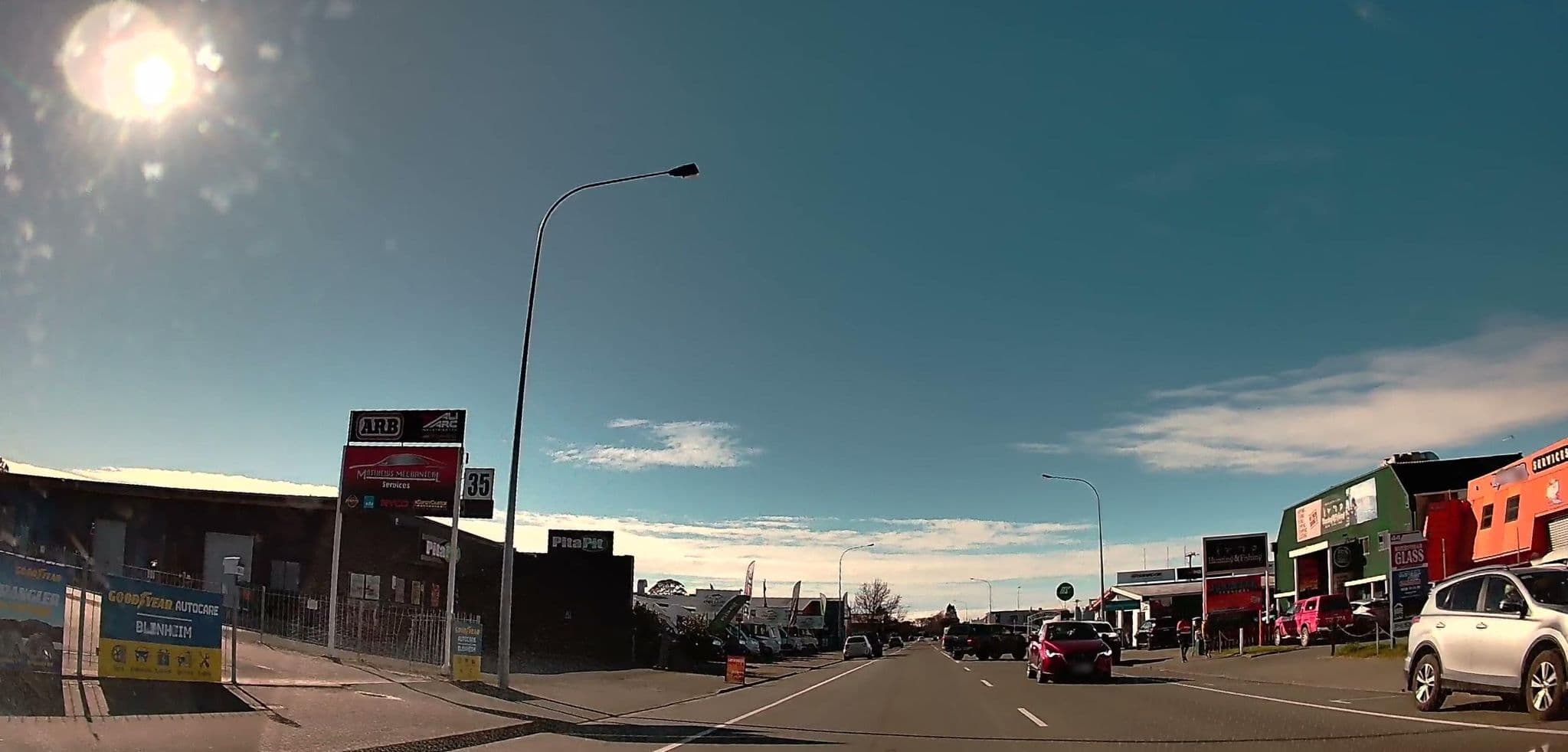 Street view near Koanui Lodge & Backpackers, Blenheim — © irvinfly (CC BY-SA · Mapillary)