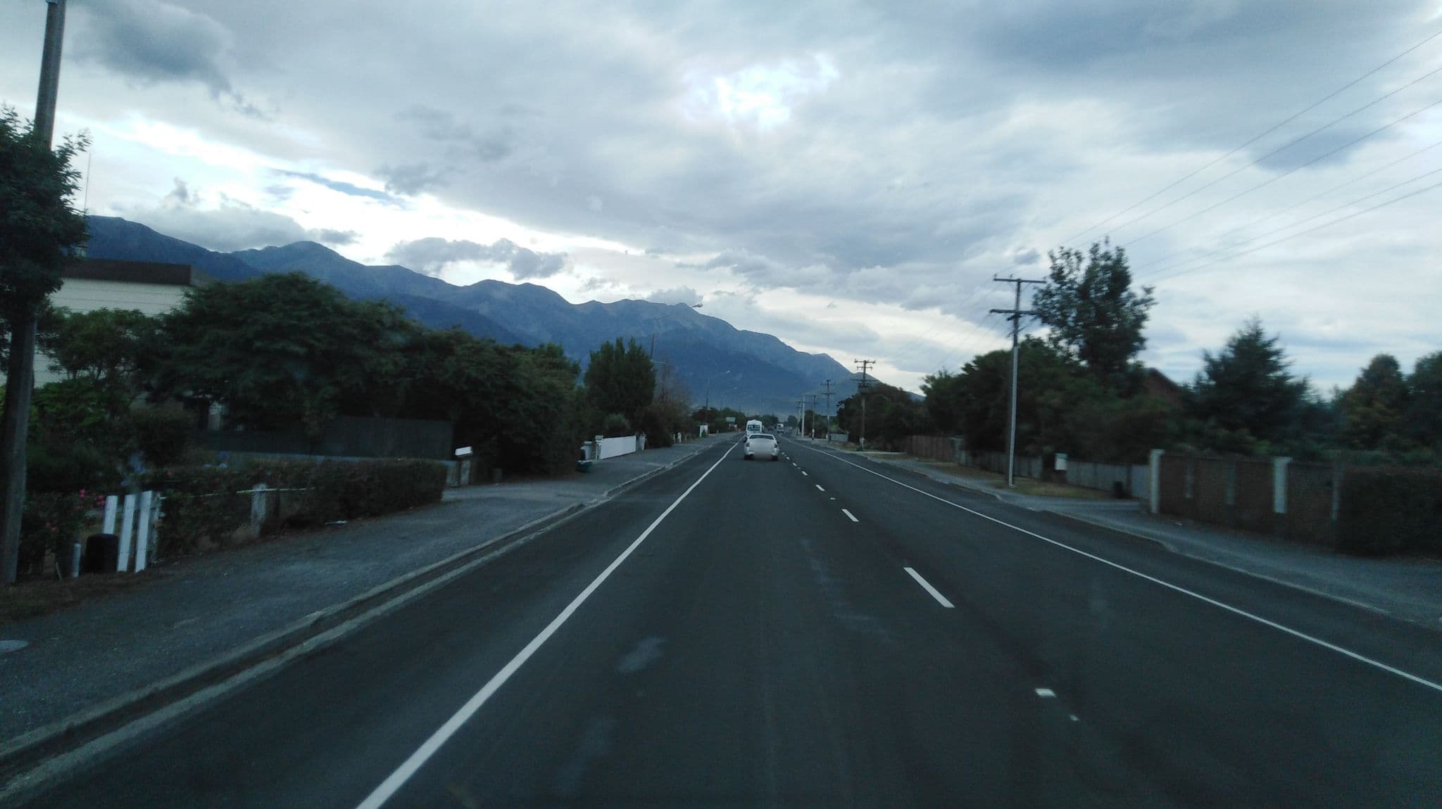 Street view near Hole in Hedge, Redwoodtown — © 1111 (CC BY-SA · Mapillary)
