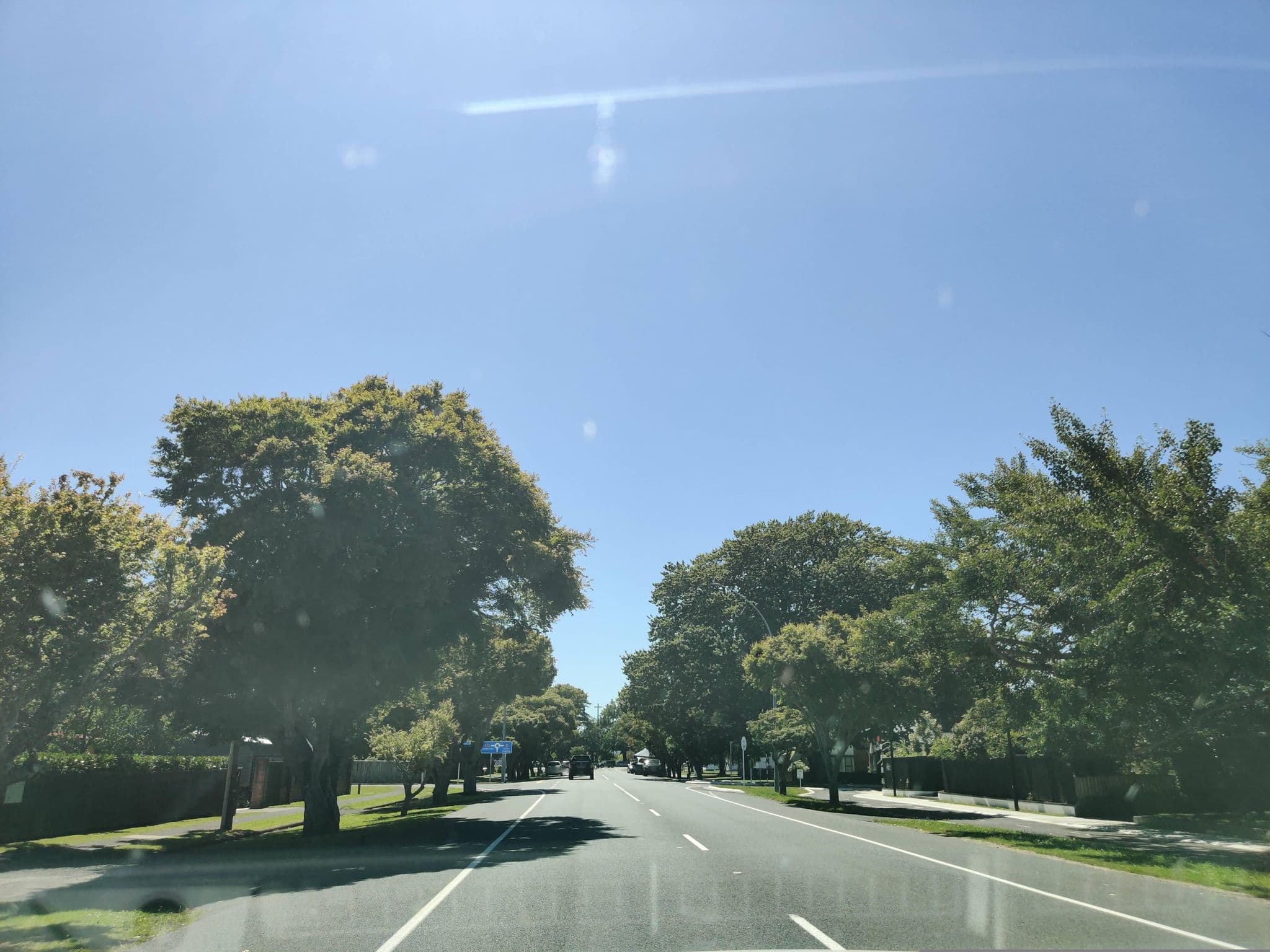 Street view near Cambrian Lodge Motel, Cambridge — © elphix (CC BY-SA · Mapillary)