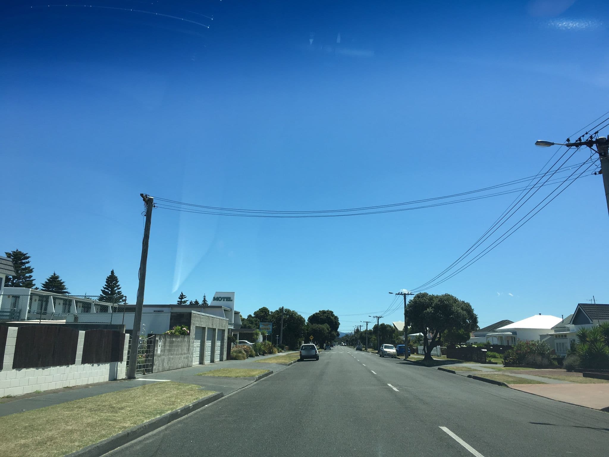 Street view near Waikanae Beach Motel, Kaiti — © nigelramsay (CC BY-SA · Mapillary)