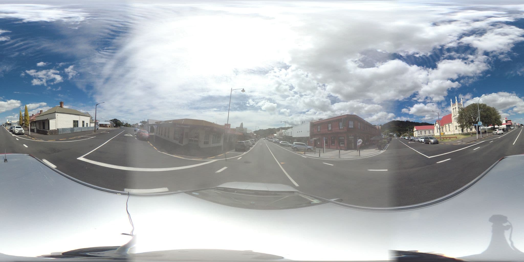 Street view near GBD, Thames — © flashkiwi (CC BY-SA · Mapillary)