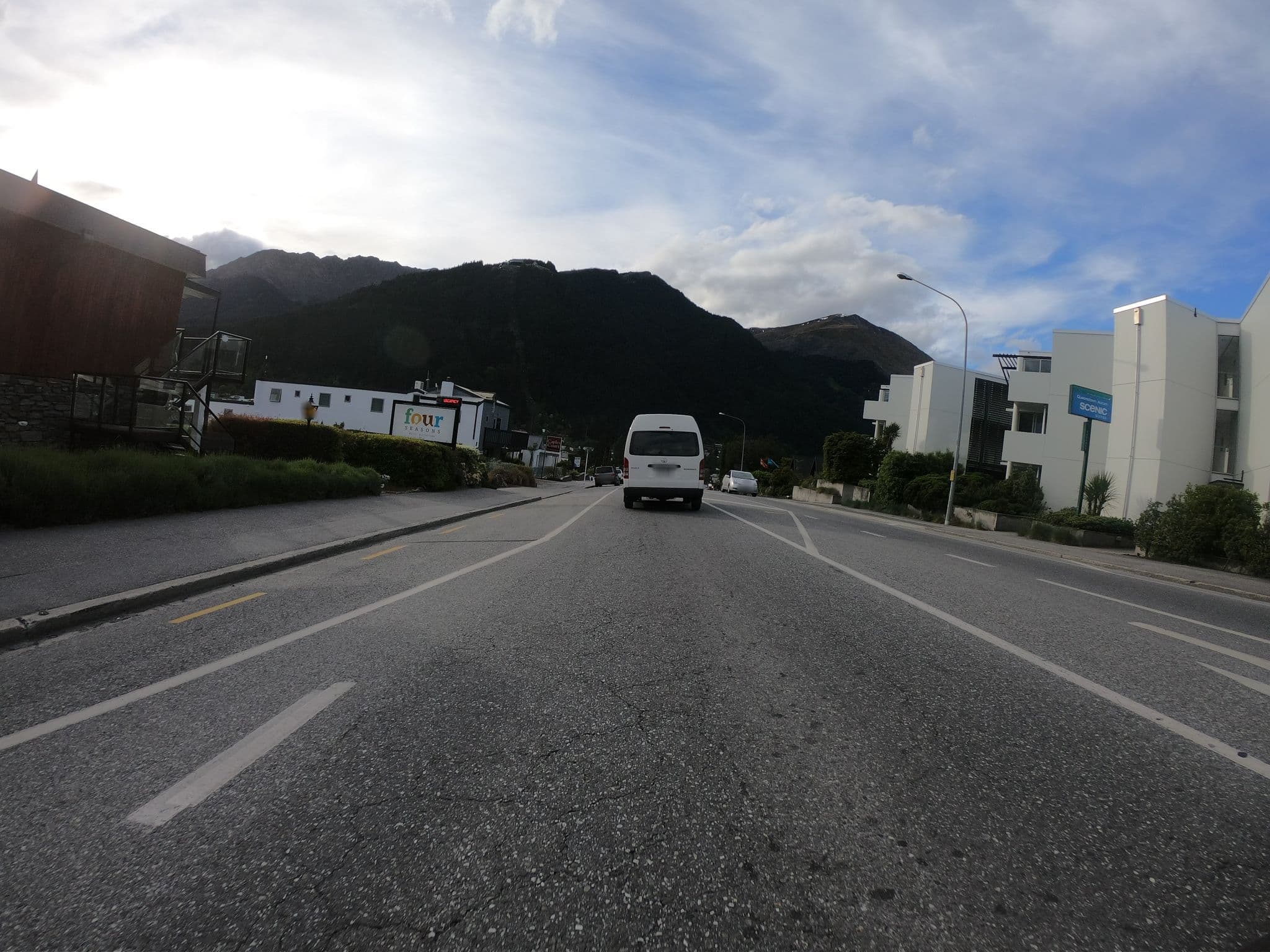 Street view near Caples Court, Queenstown — © eneerhut (CC BY-SA · Mapillary)