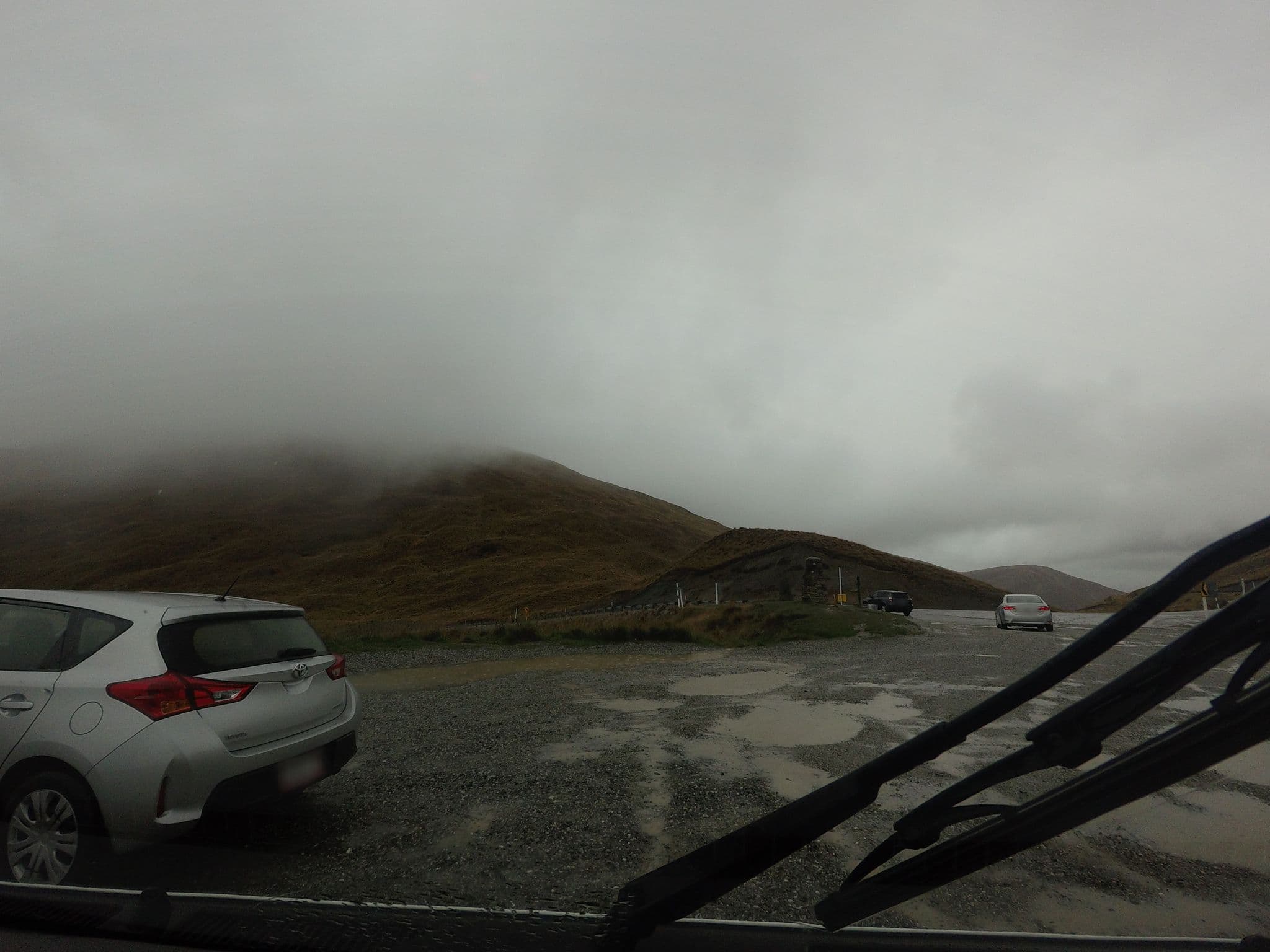 Street view near Crown Range Summit, Arrowtown — © mishari (CC BY-SA · Mapillary)