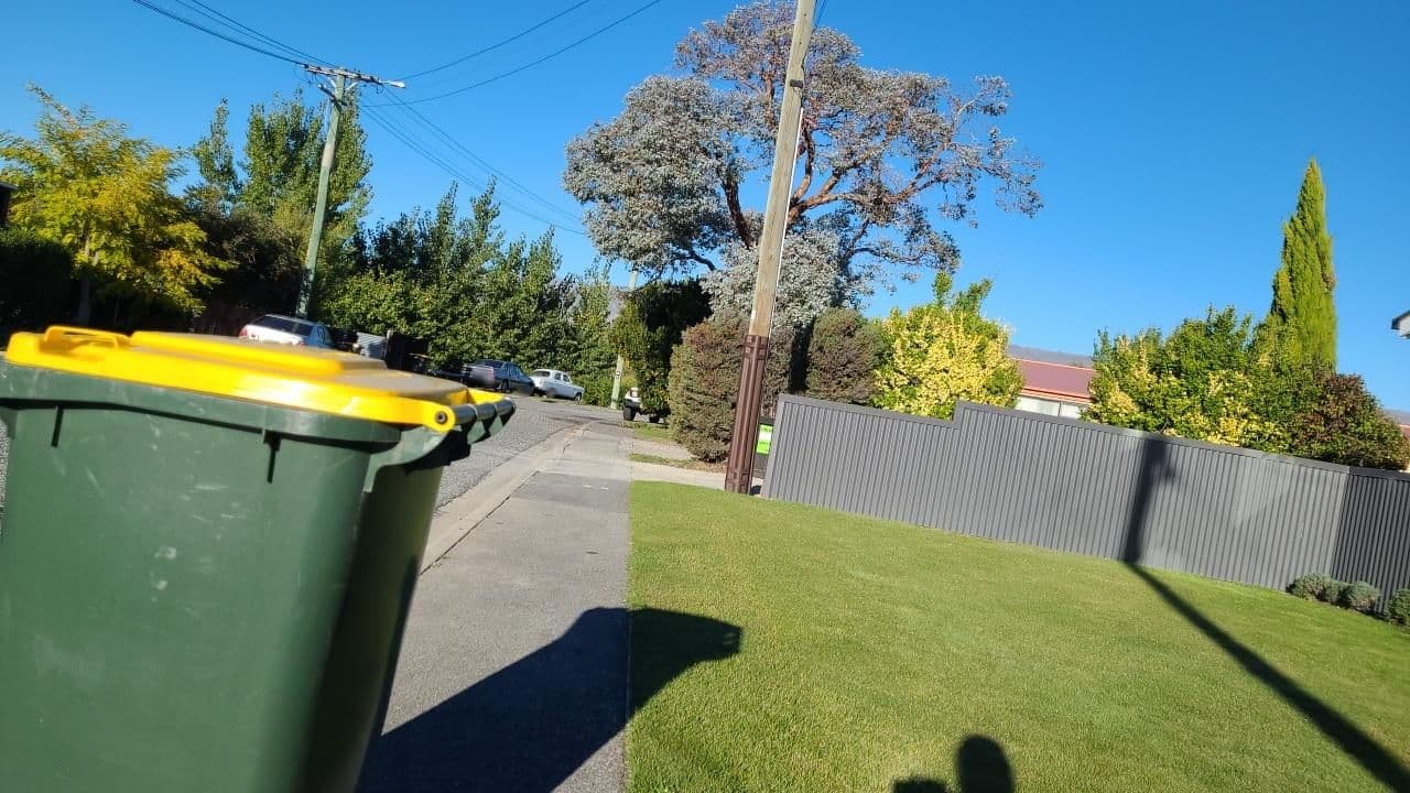 Street view near Marj's Place Homestay And Backpackers, Alexandra — © roadroid (CC BY-SA · Mapillary)