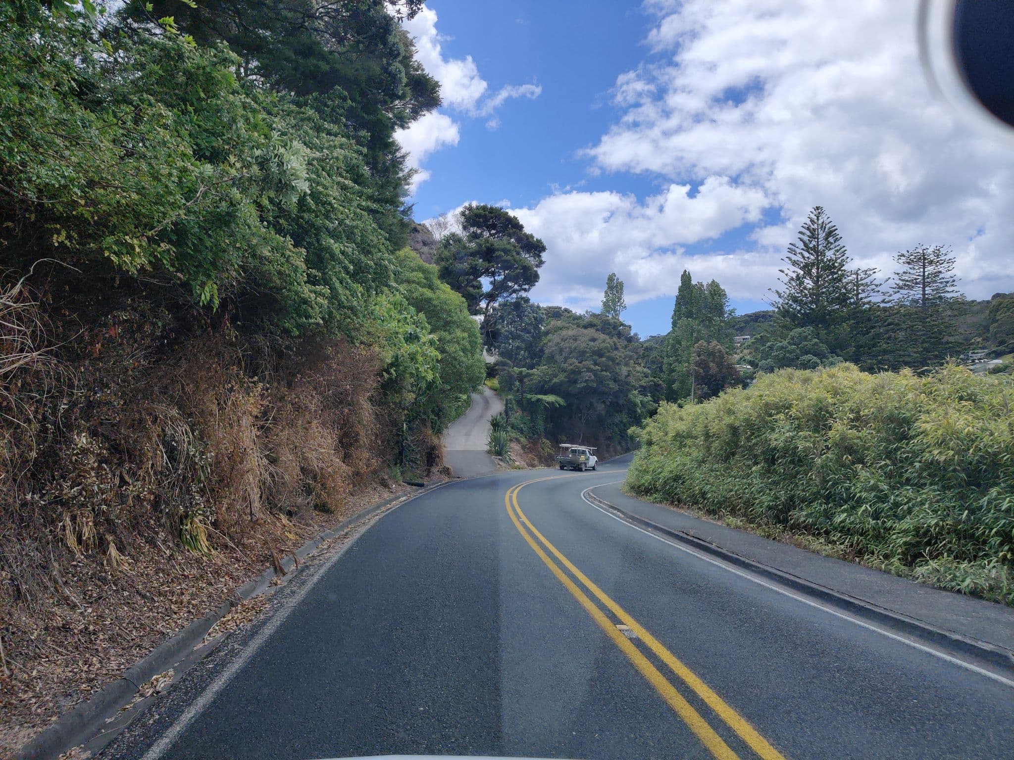 Street view near Arcadia Lodge, Paihia — © elphix (CC BY-SA · Mapillary)